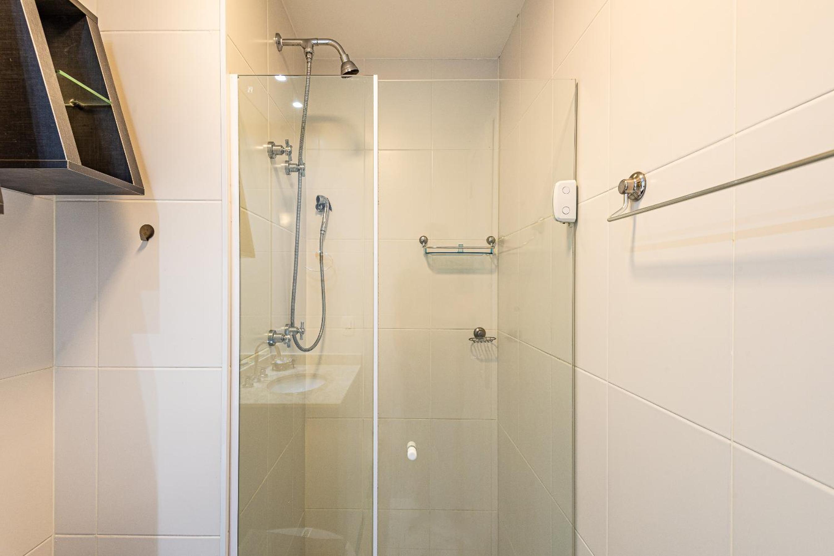 LUXO E VISTA ESPETACULAR para São Paulo com PISCINA ACADEMIA e SAUNA