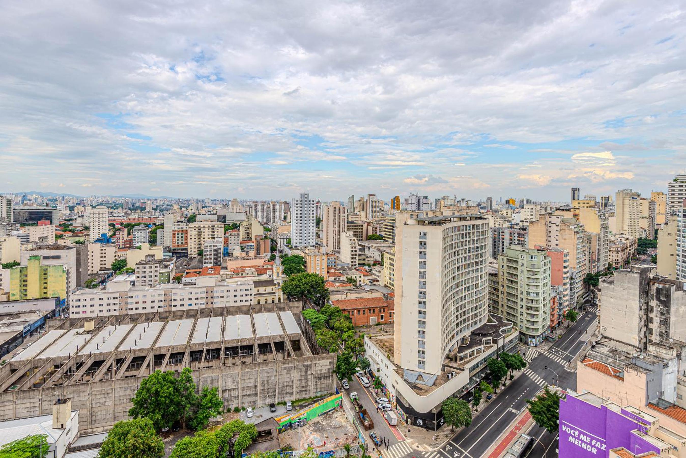 LUXO E VISTA ESPETACULAR para São Paulo com PISCINA ACADEMIA e SAUNA