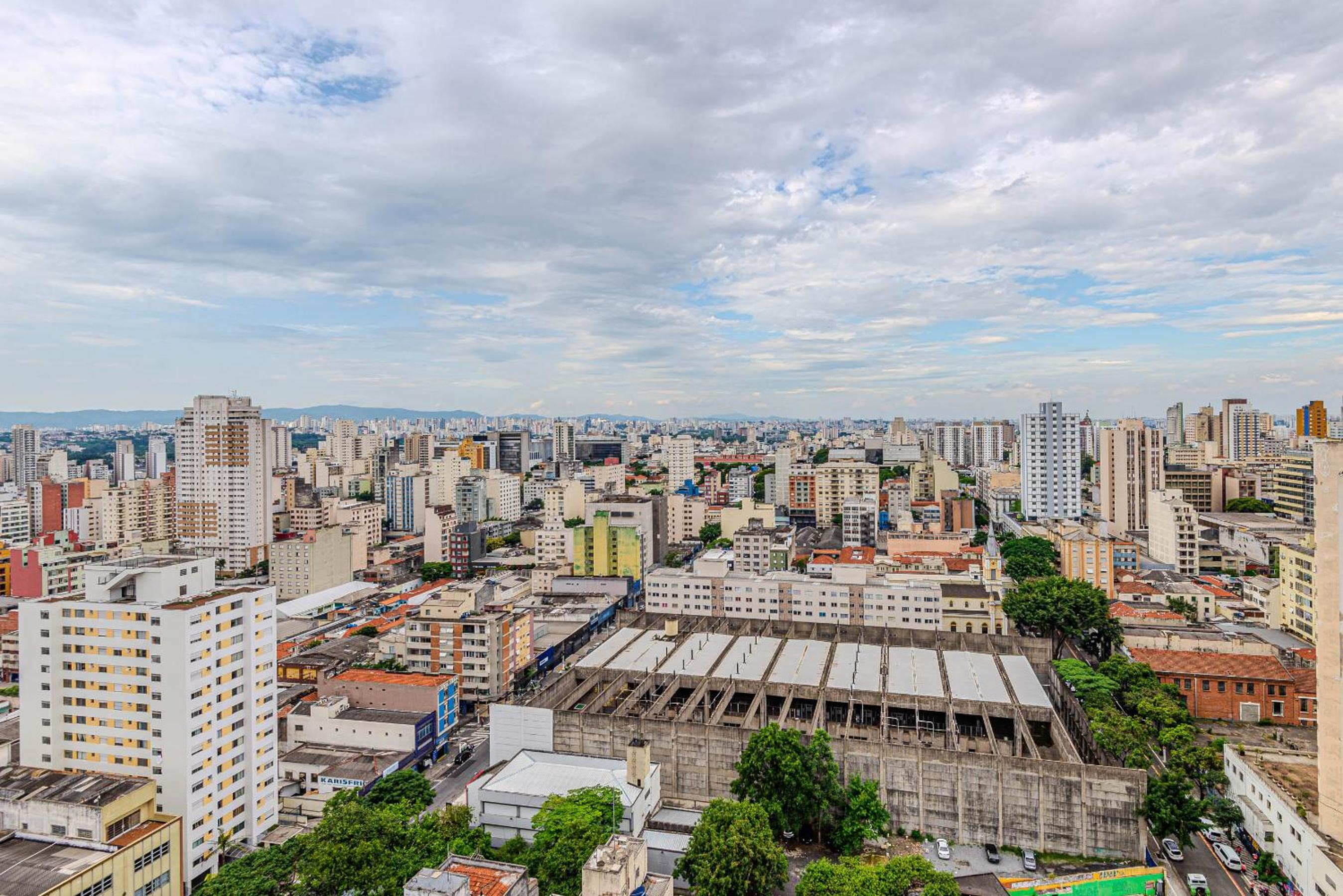 LUXO E VISTA ESPETACULAR para São Paulo com PISCINA ACADEMIA e SAUNA