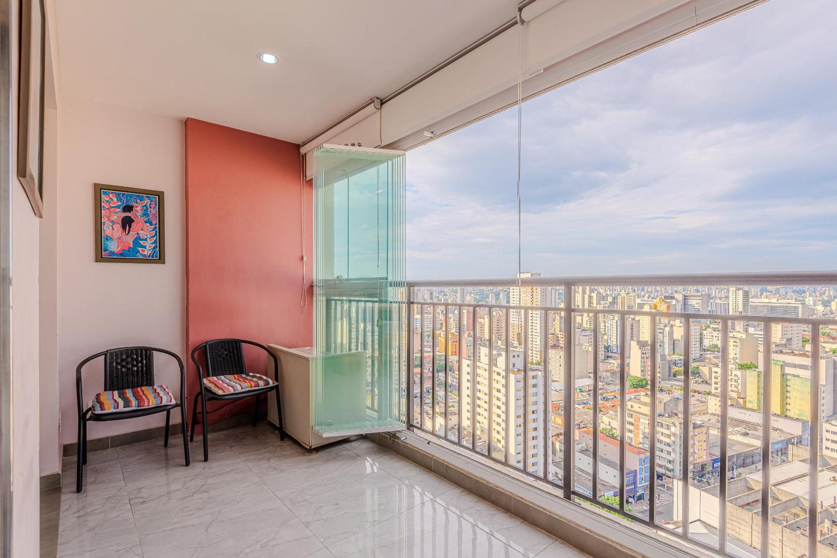 LUXO E VISTA ESPETACULAR para São Paulo com PISCINA ACADEMIA e SAUNA