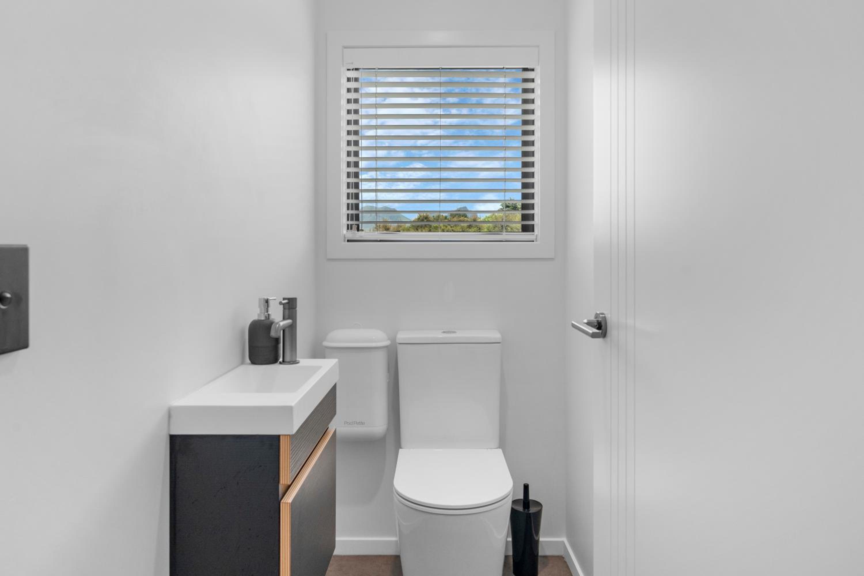 Lakeview Oasis - Lake Whakamaru Retreat