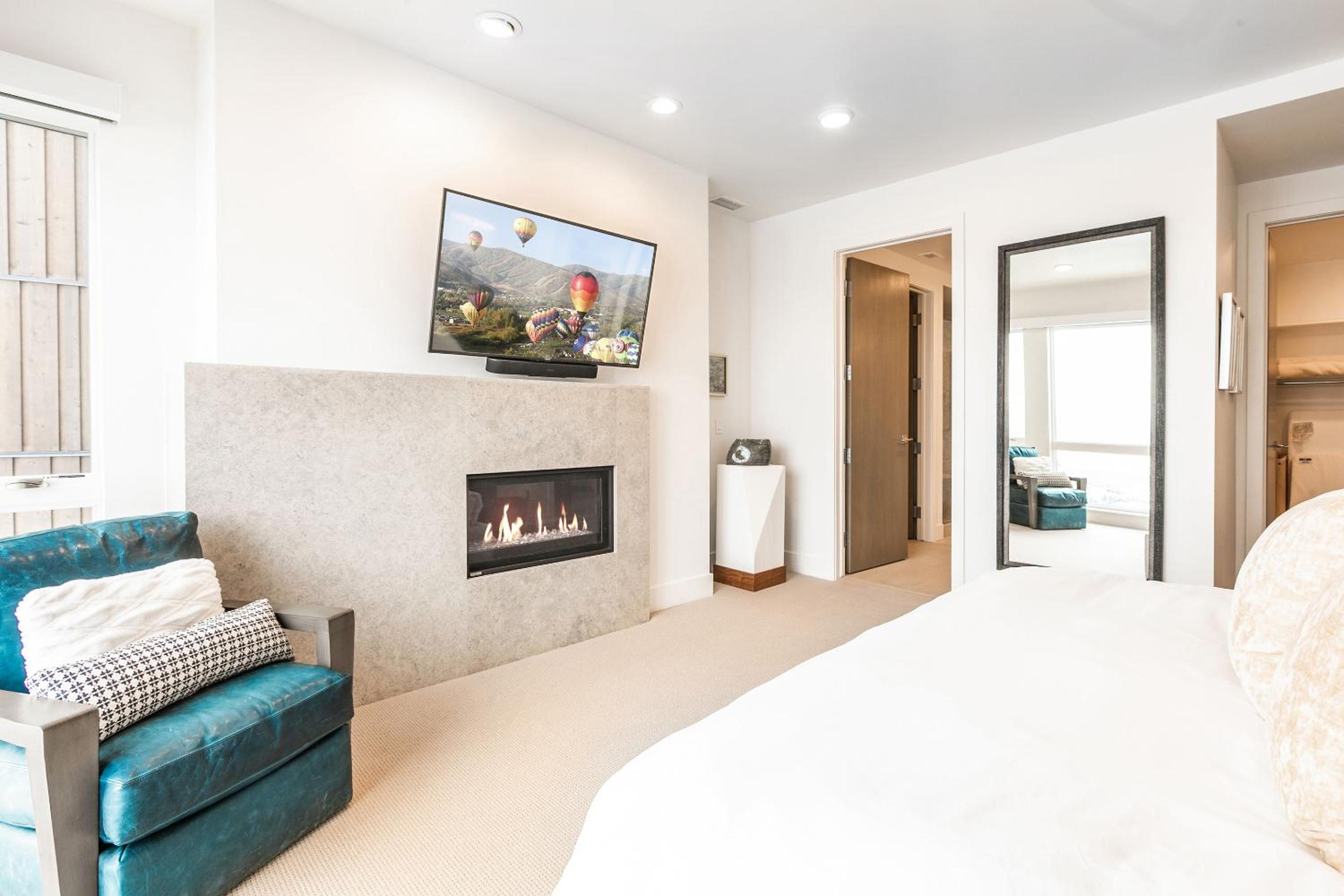 Apex Residence by All Seasons Resort Lodging view 5