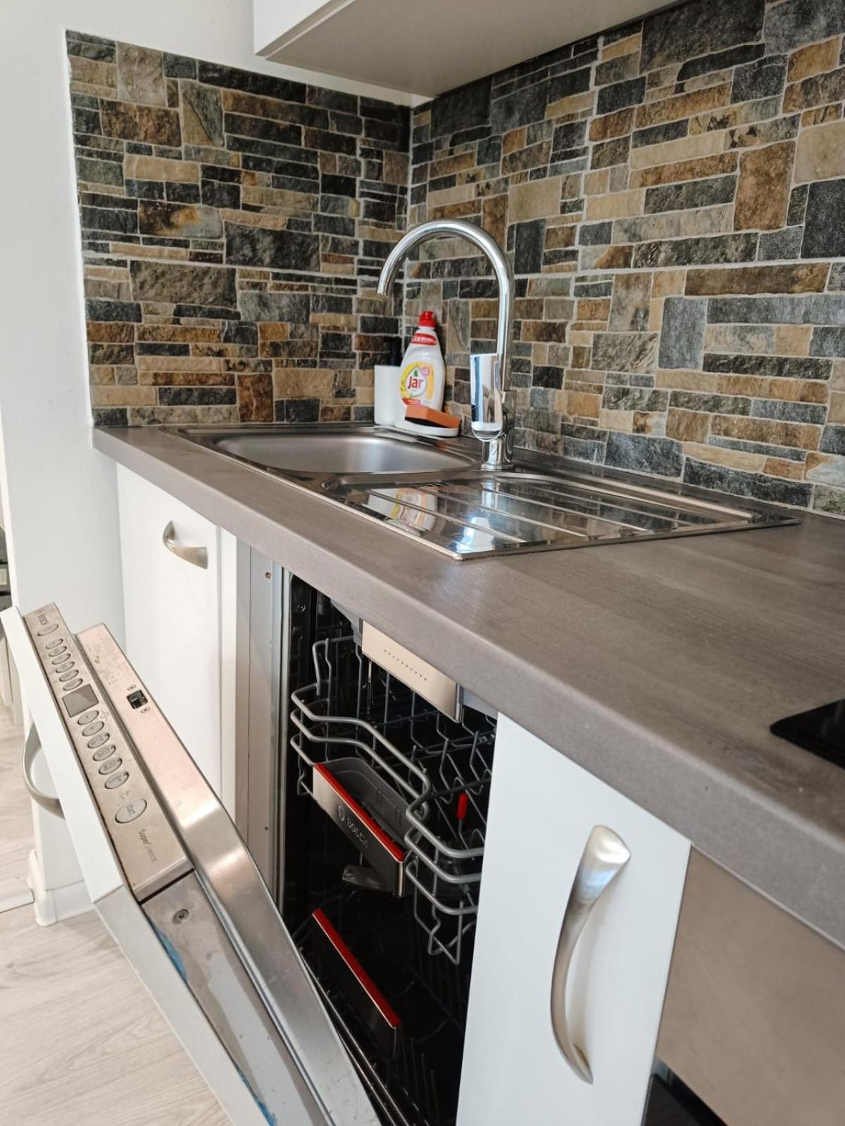 SAG Riazanska Residence 3 room Free Wi-Fi view 3