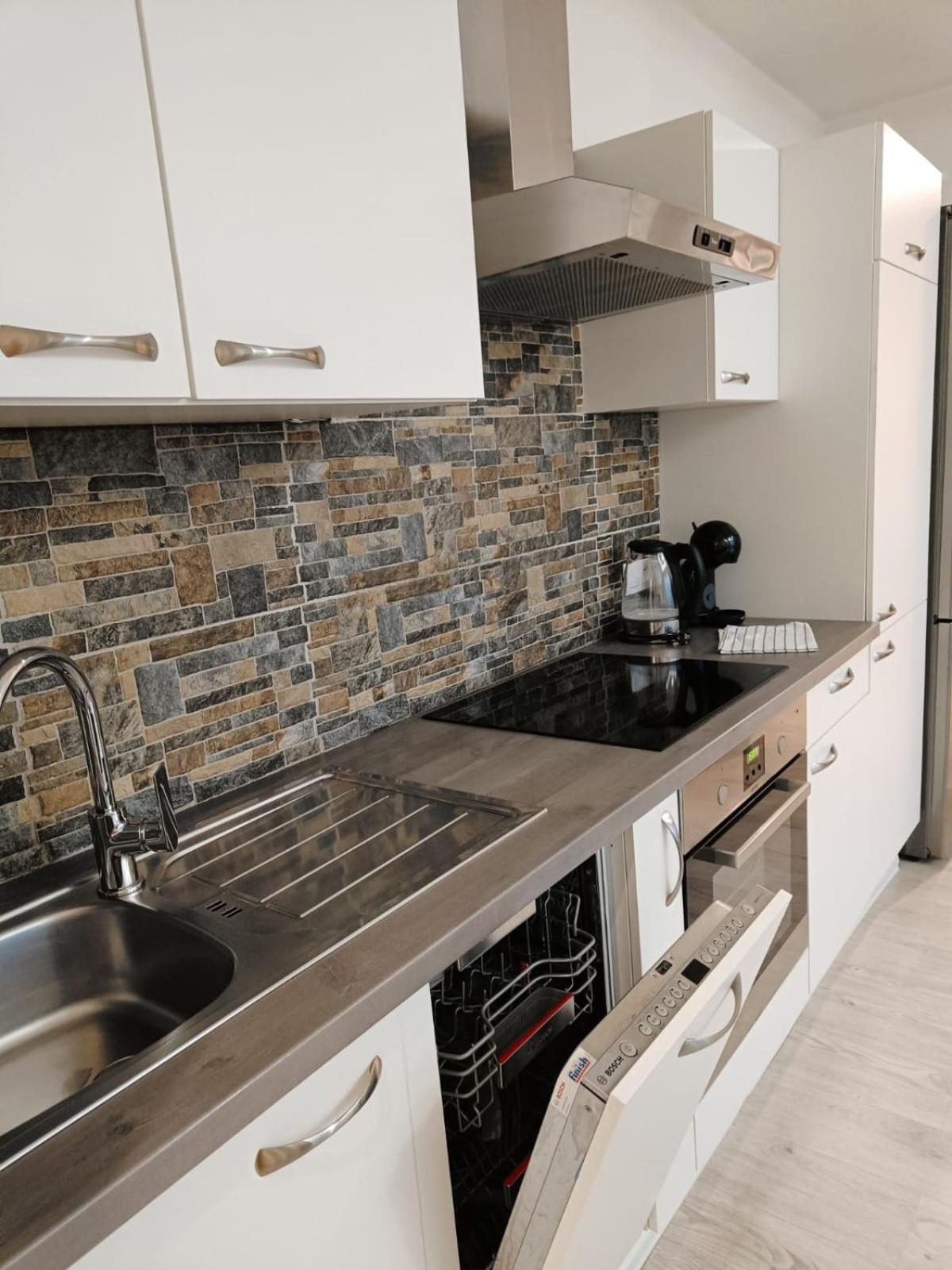 SAG Riazanska Residence 3 room Free Wi-Fi view 2