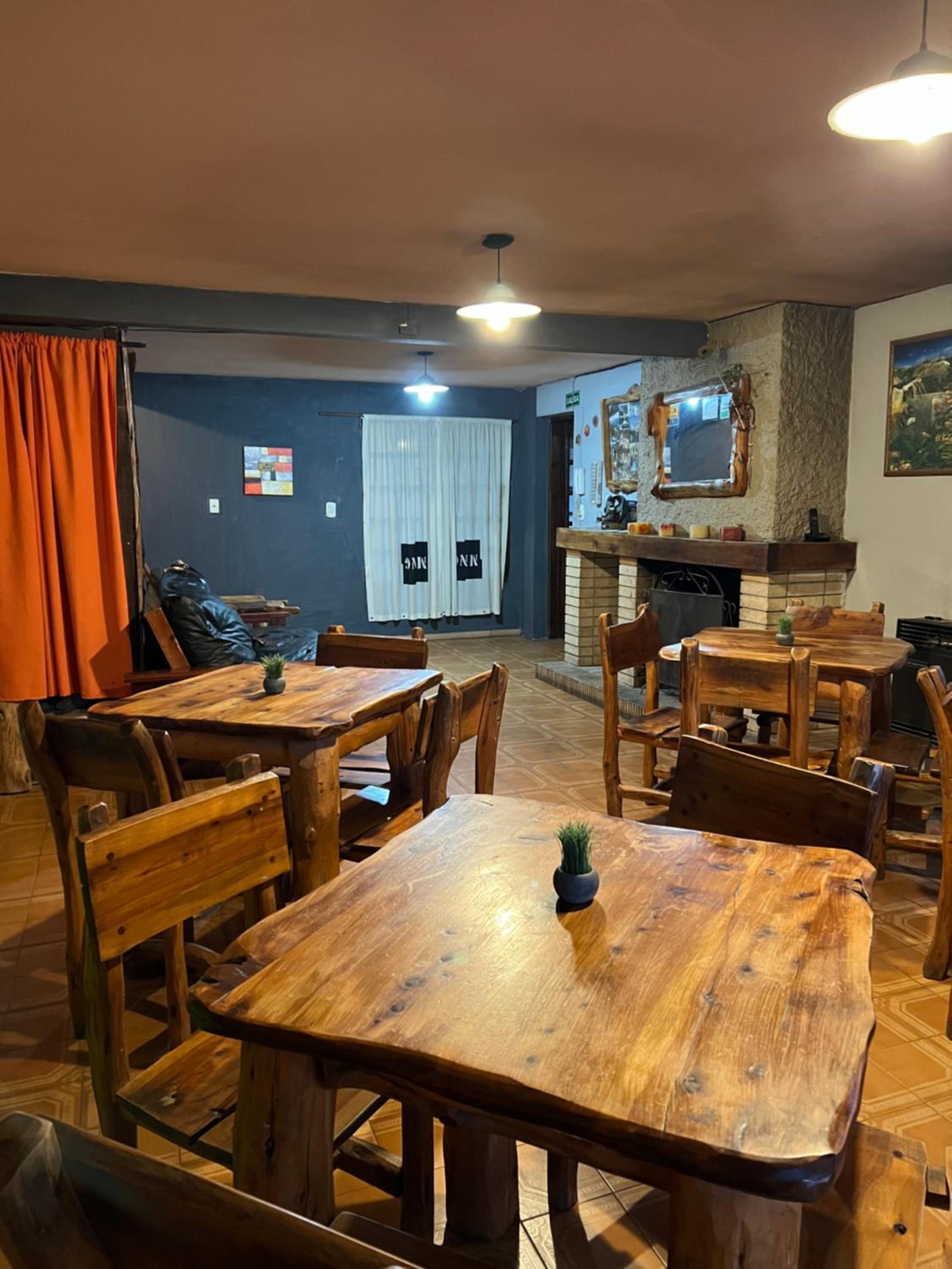 HOSTEL PEHUENIA