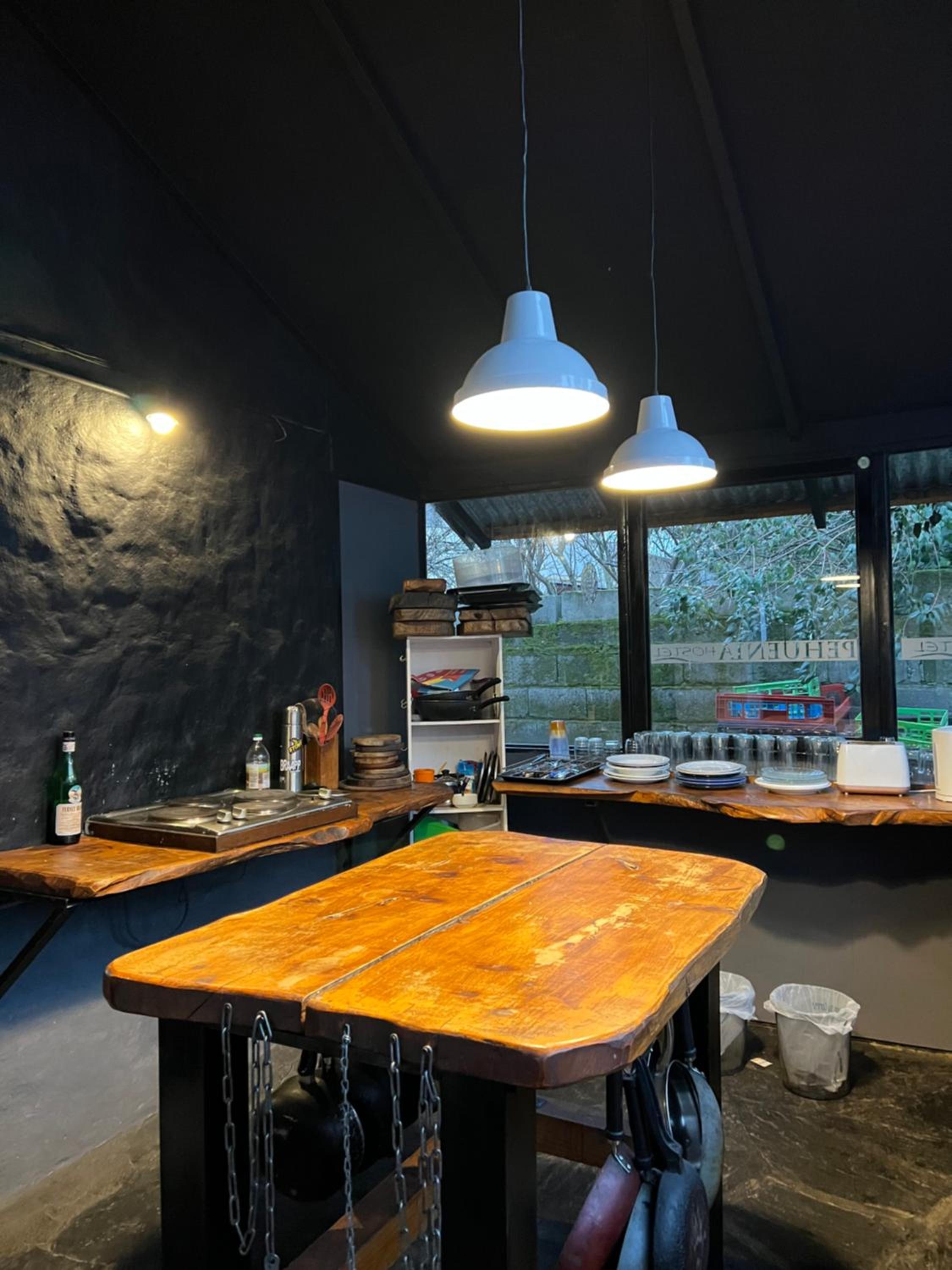 HOSTEL PEHUENIA