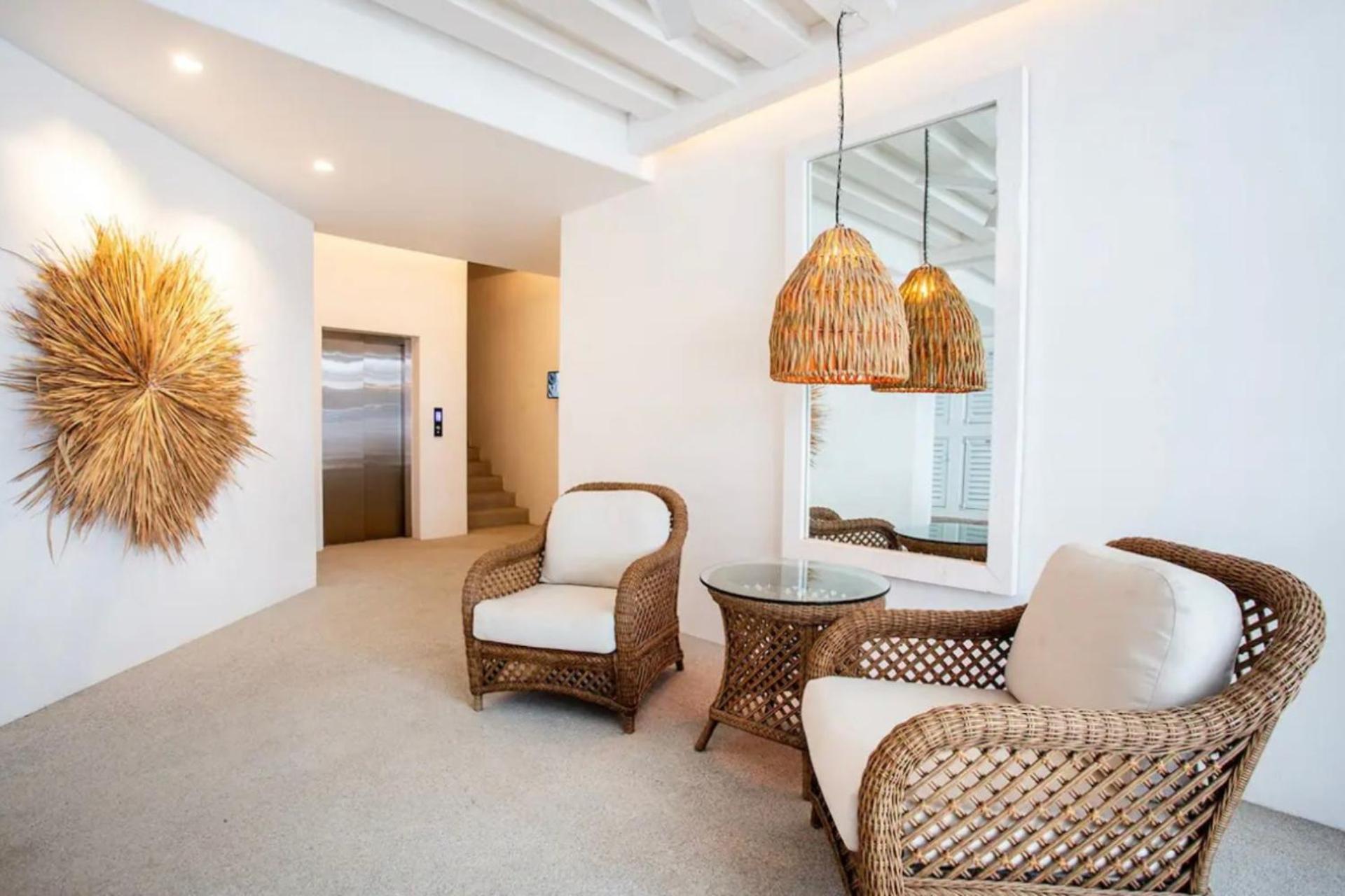 recepcion & lobby