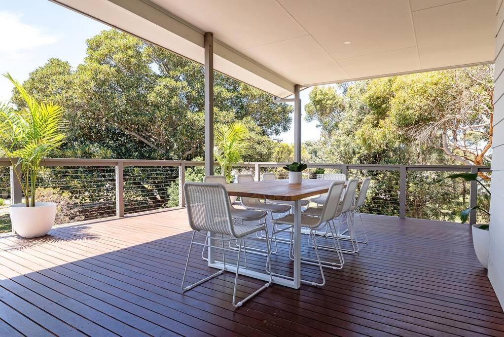 The Deck ~ Goolwa. River and Beach - Pet friendly