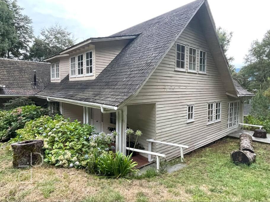 Casa Lago Riñihue, región de Los Ríos
