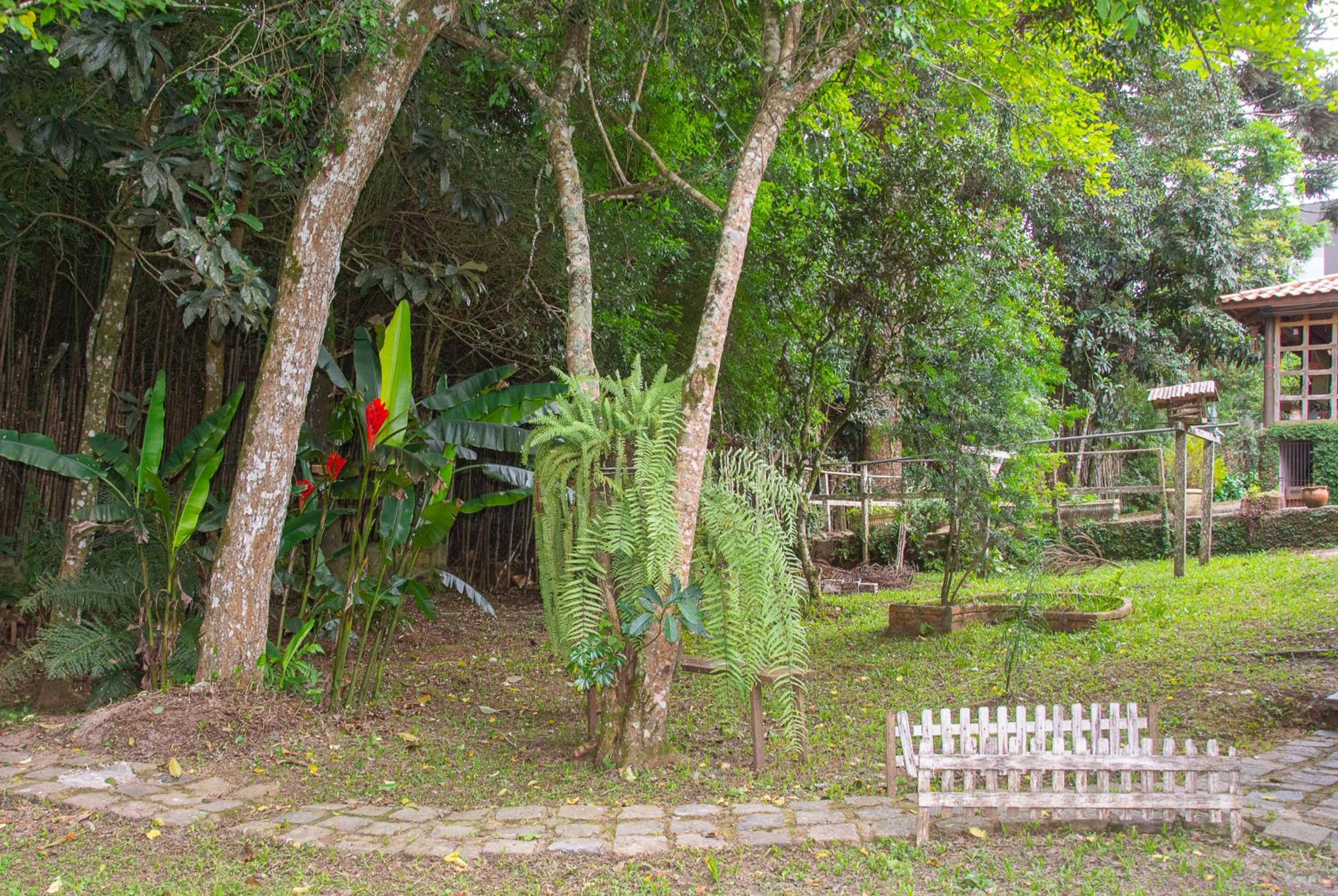 Casa do Tecelão - Refúgio, jardim e tranquilidade