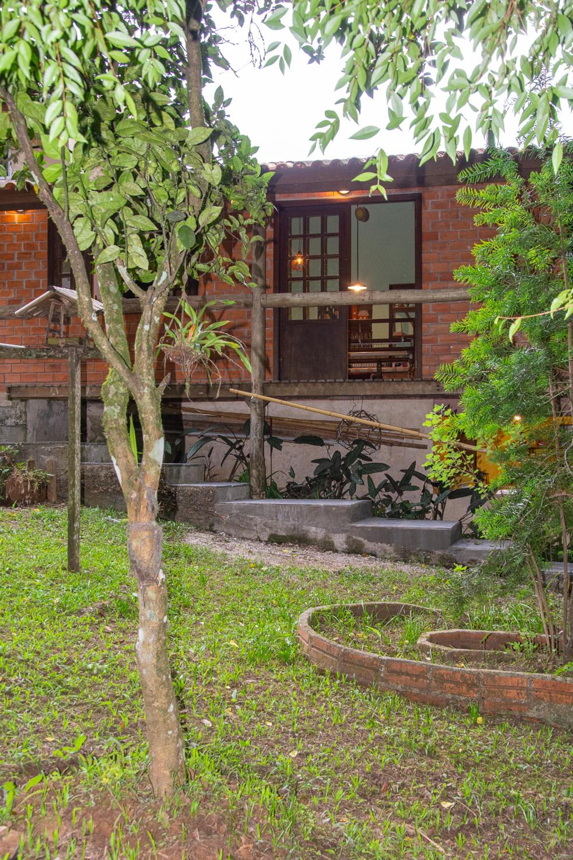 Casa do Tecelão - Refúgio, jardim e tranquilidade