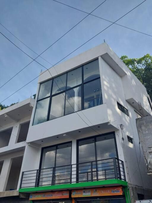 Casa Beverly 5 view 3