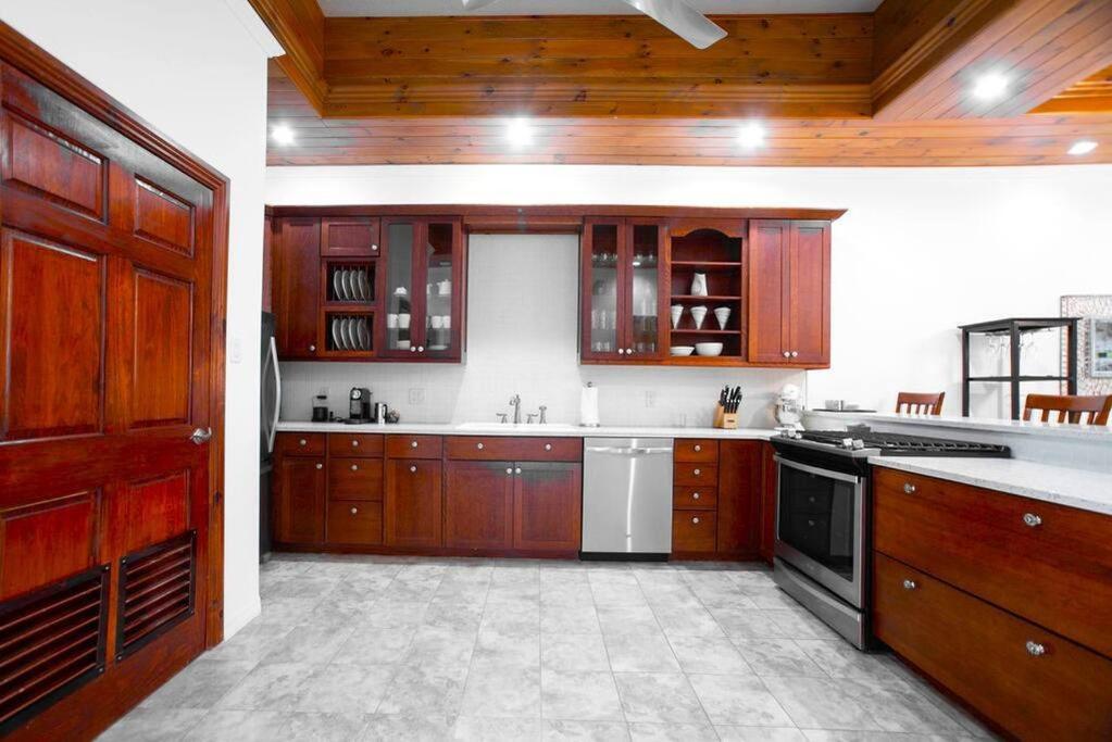 Lighthouse Point Resort Unit # 4 view 3