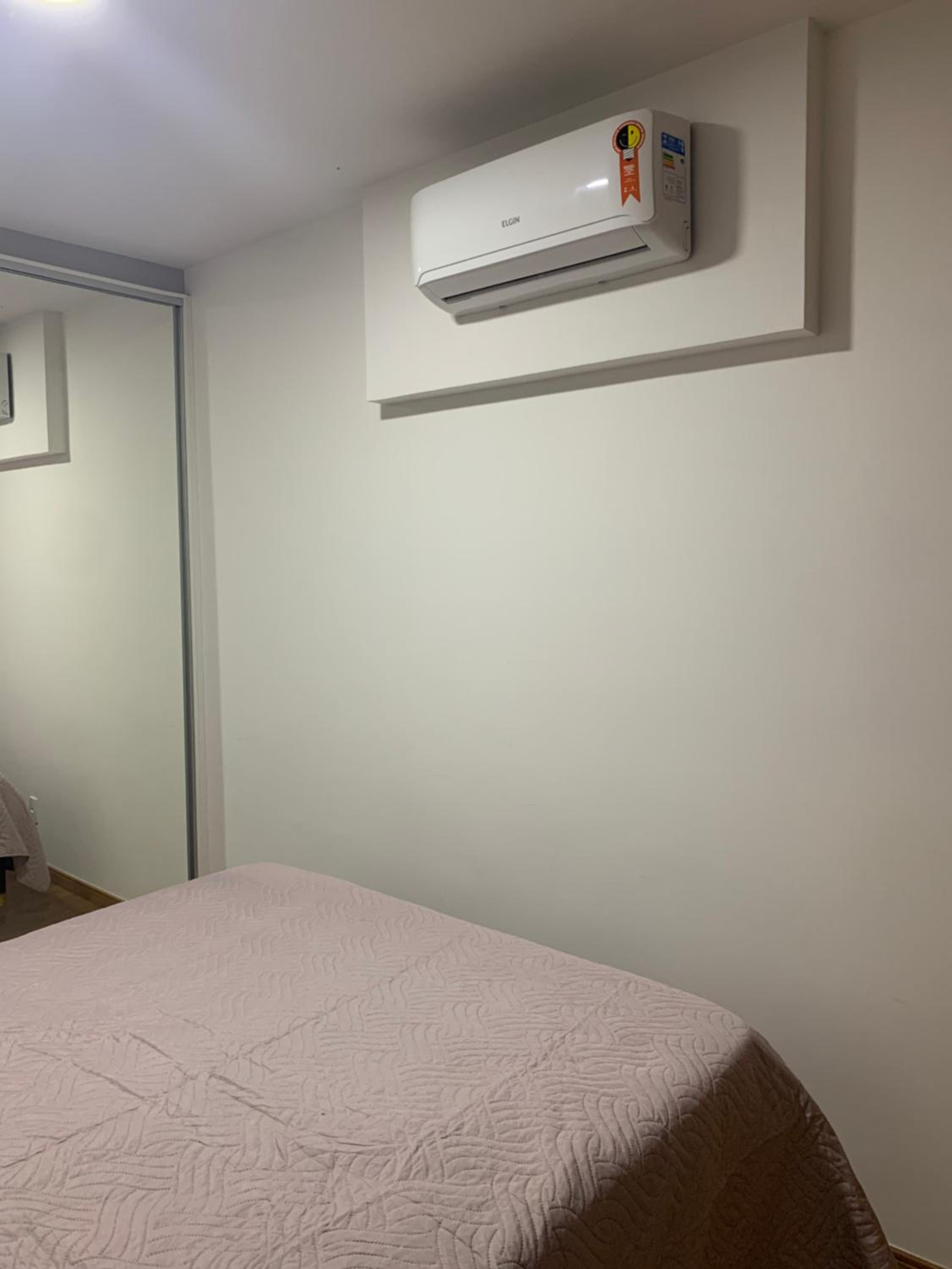 Resort em Barra velha, pé na areia e vista mar
