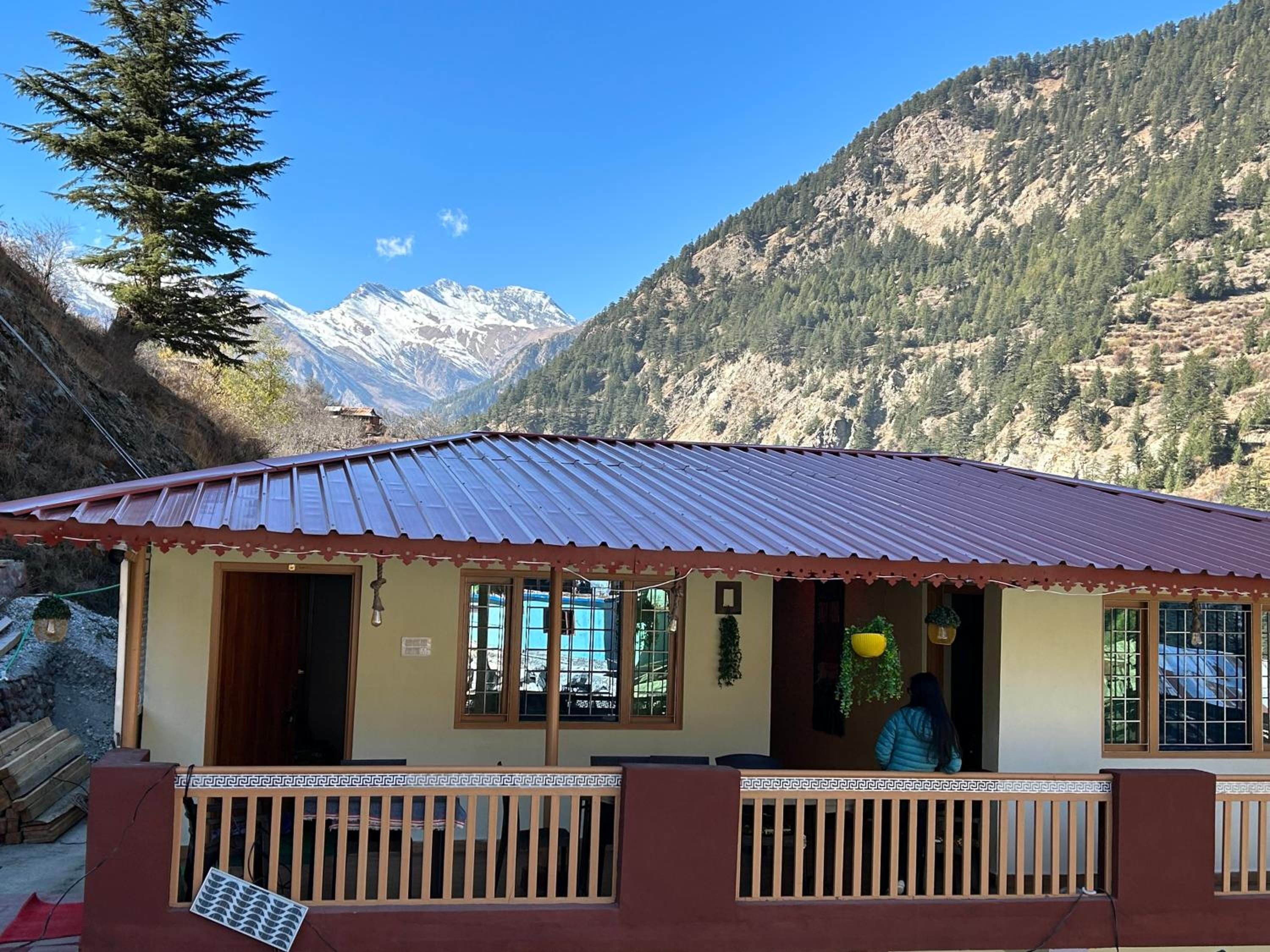 Laxmi Narayan Homestay-Harshil