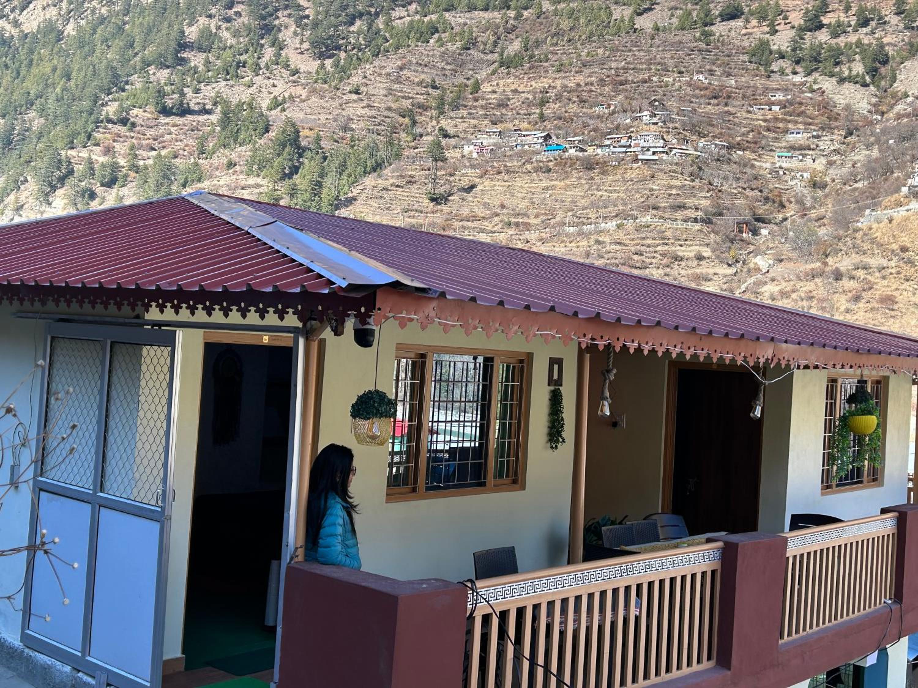 Laxmi Narayan Homestay-Harshil