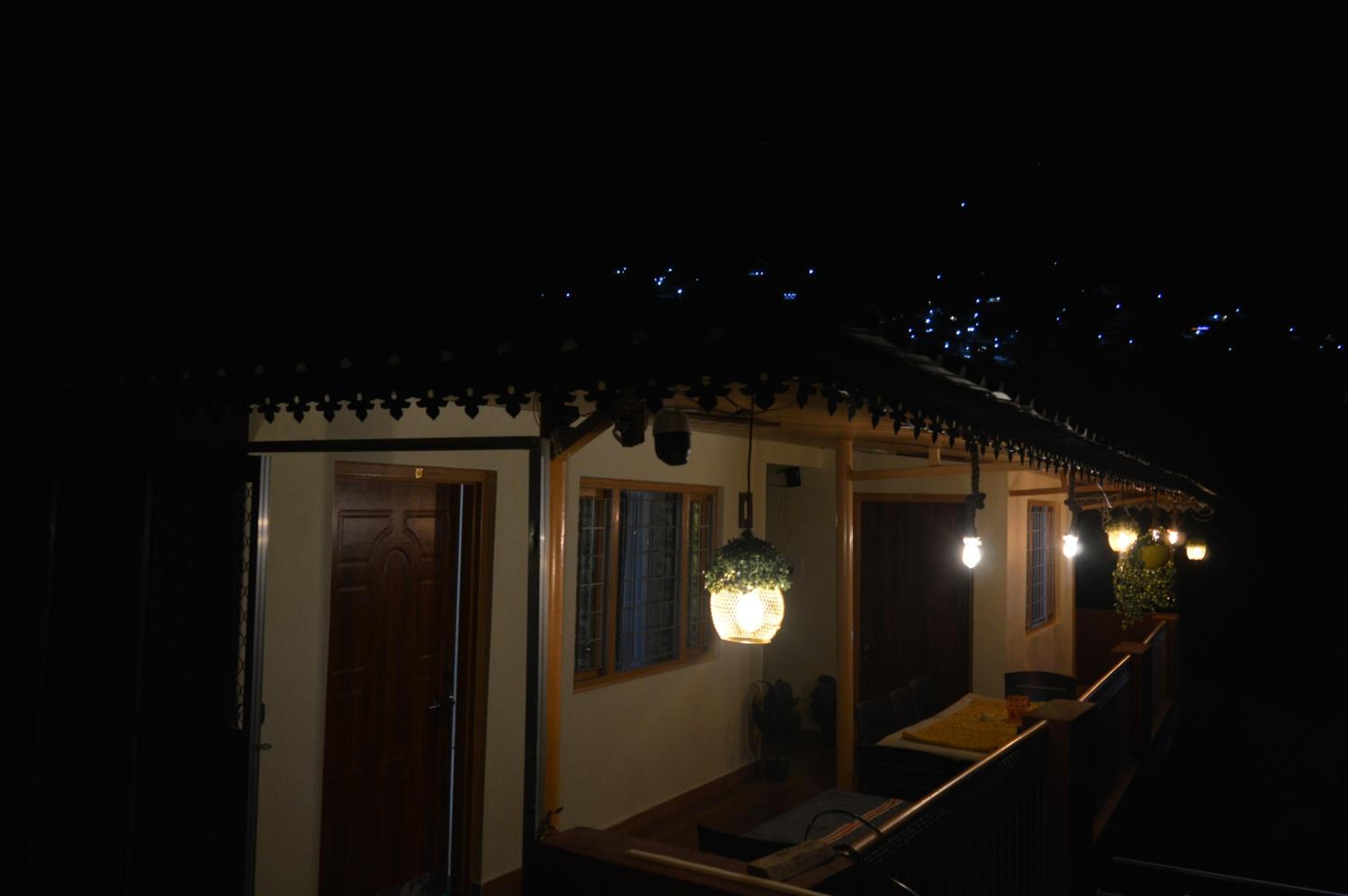 Laxmi Narayan Homestay-Harshil