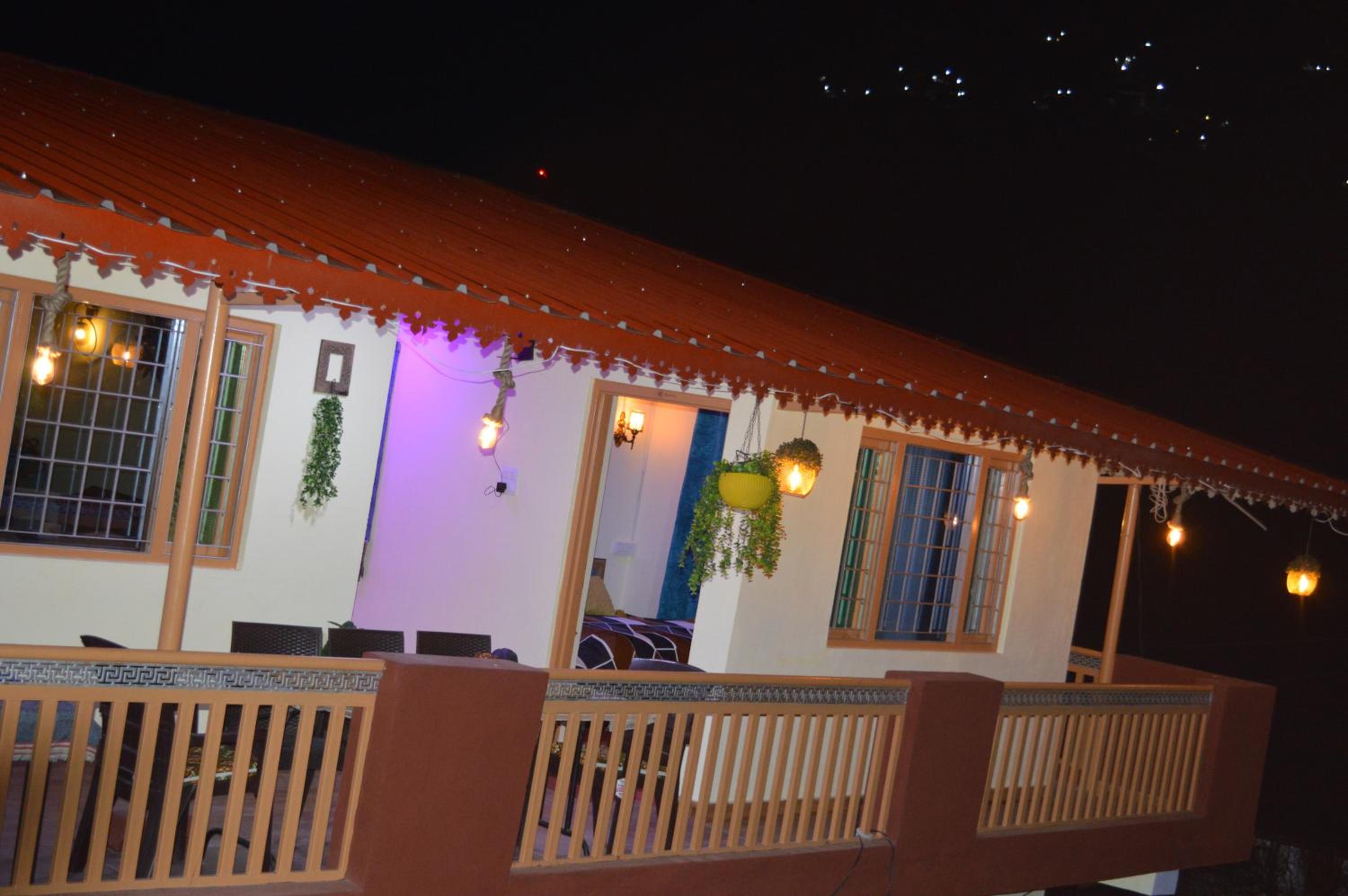 Laxmi Narayan Homestay-Harshil