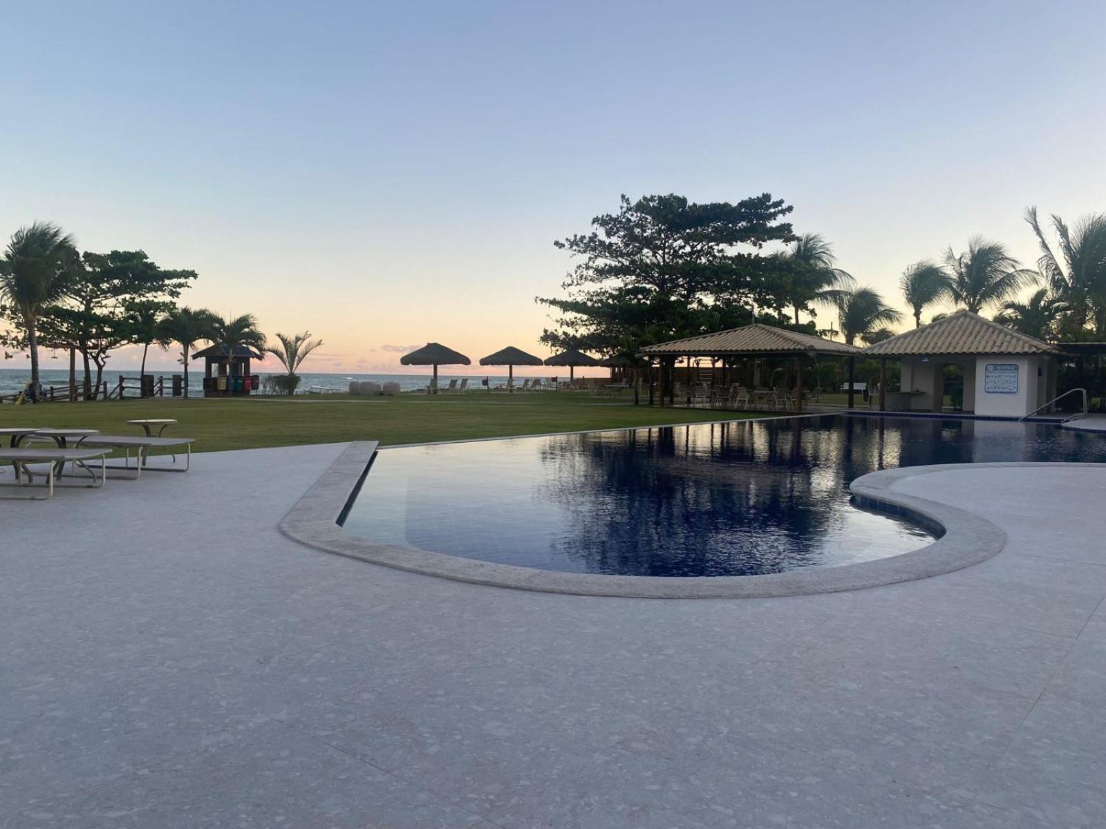Apto completo para curtir uma boa praia e relaxar