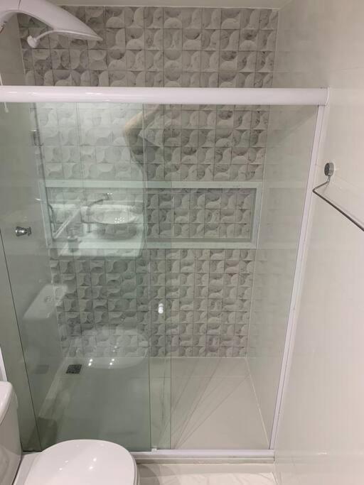 Apto completo para curtir uma boa praia e relaxar