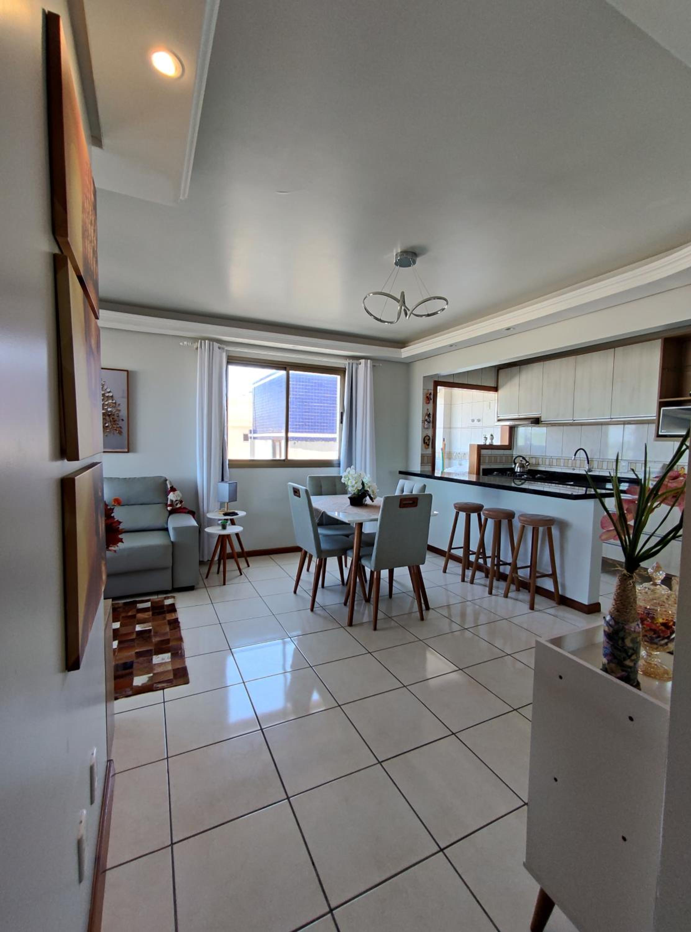 Apto 2 dorm com vista para o mar