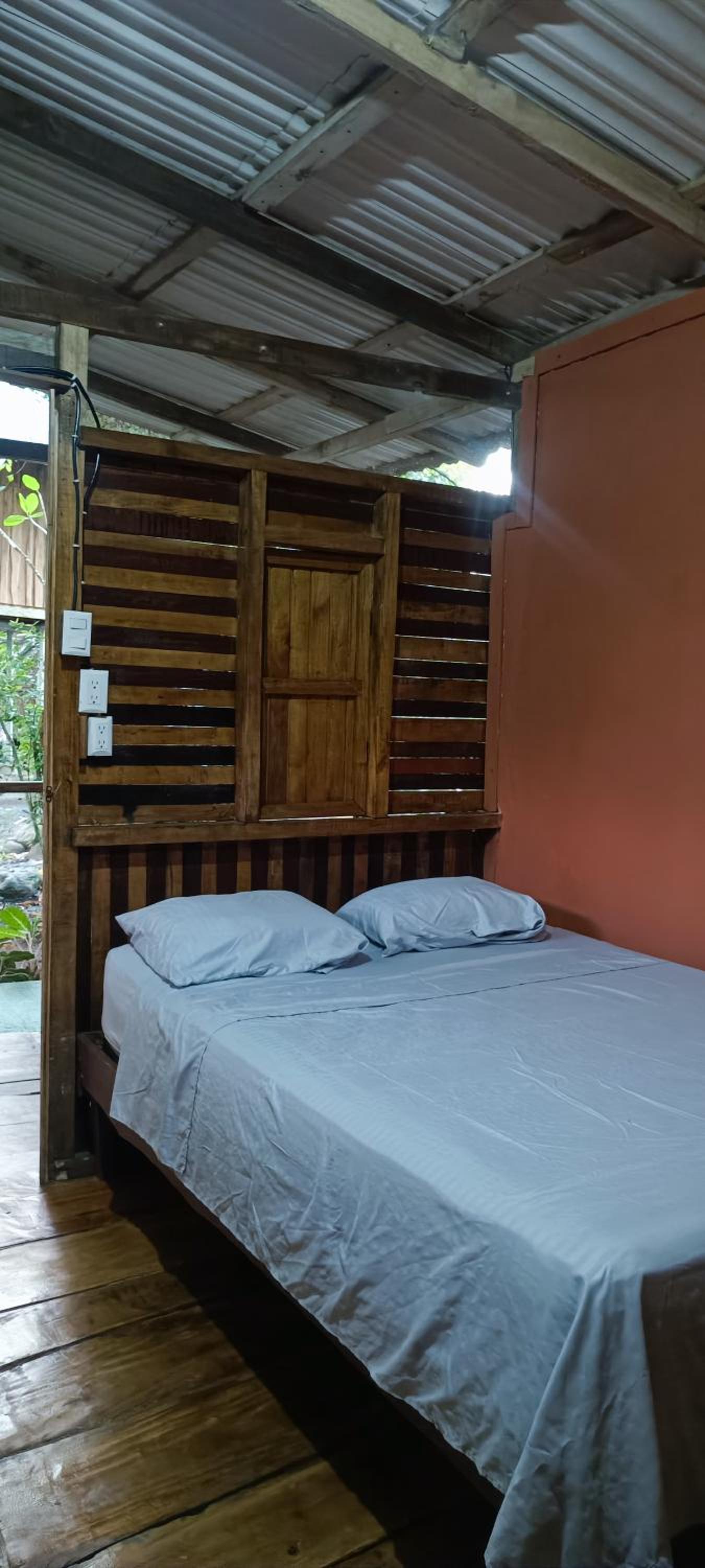 Flutterby House Hostel
