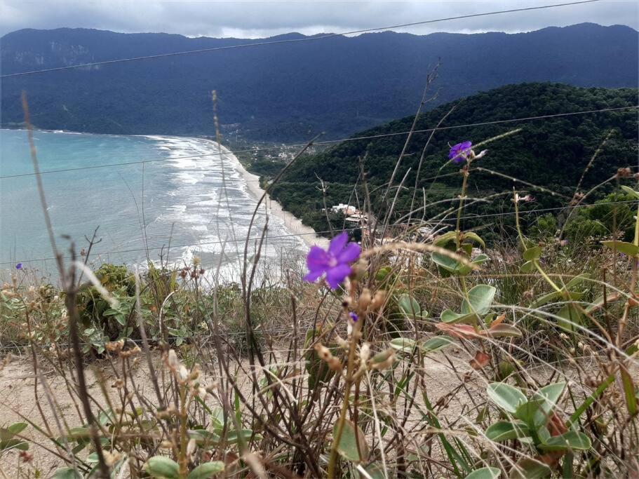 Casa de Temporada - São Sebastião - Praia Barequeçaba - 500m da praia