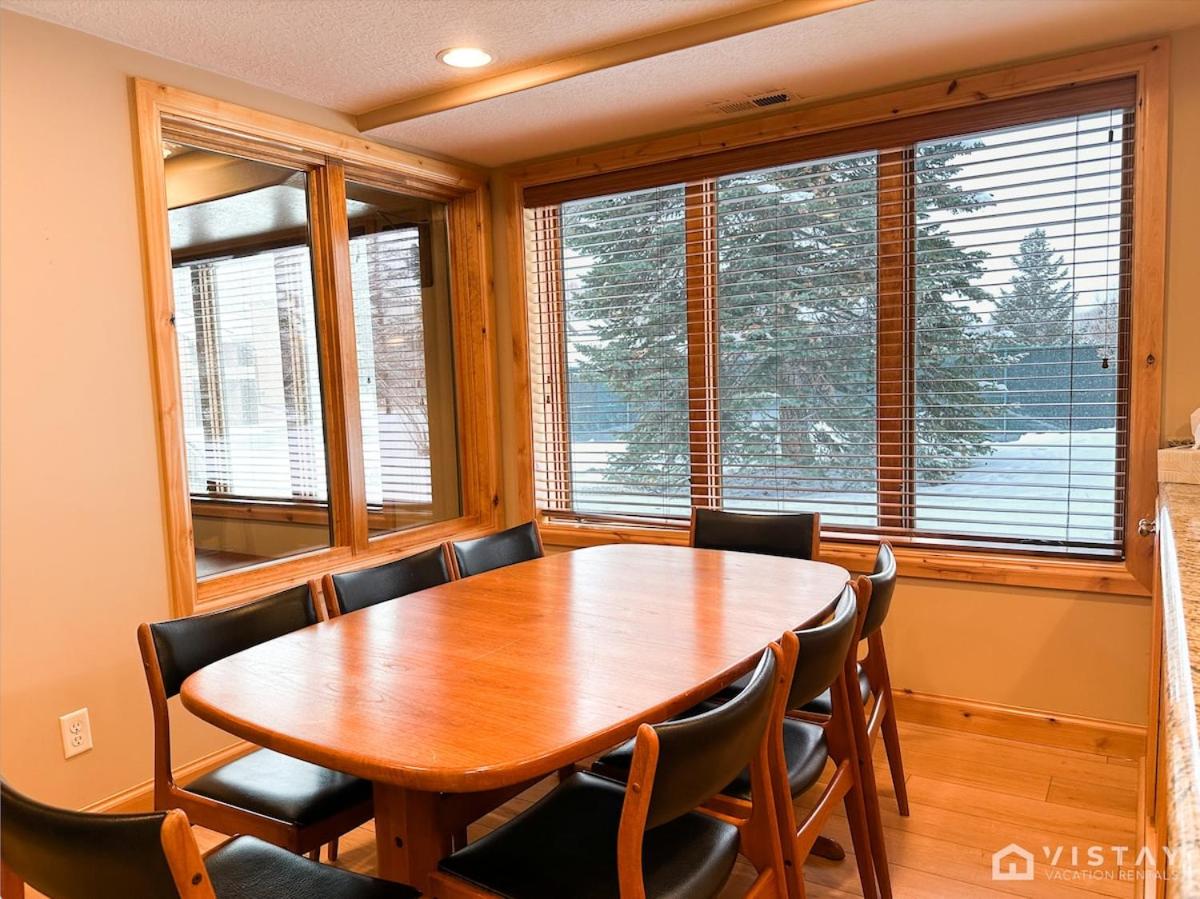 Silver Star Ski Retreat W Private Hot Tub! view 2