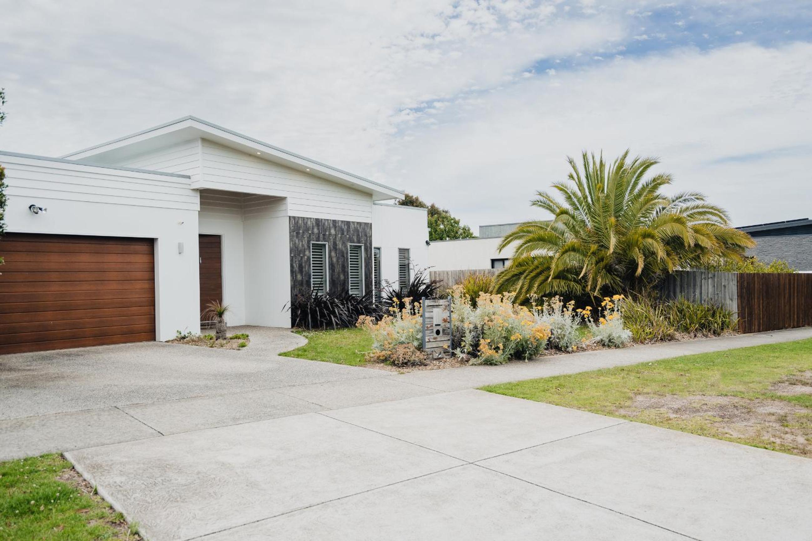 Sea Breeze Pacific Drive Torquay