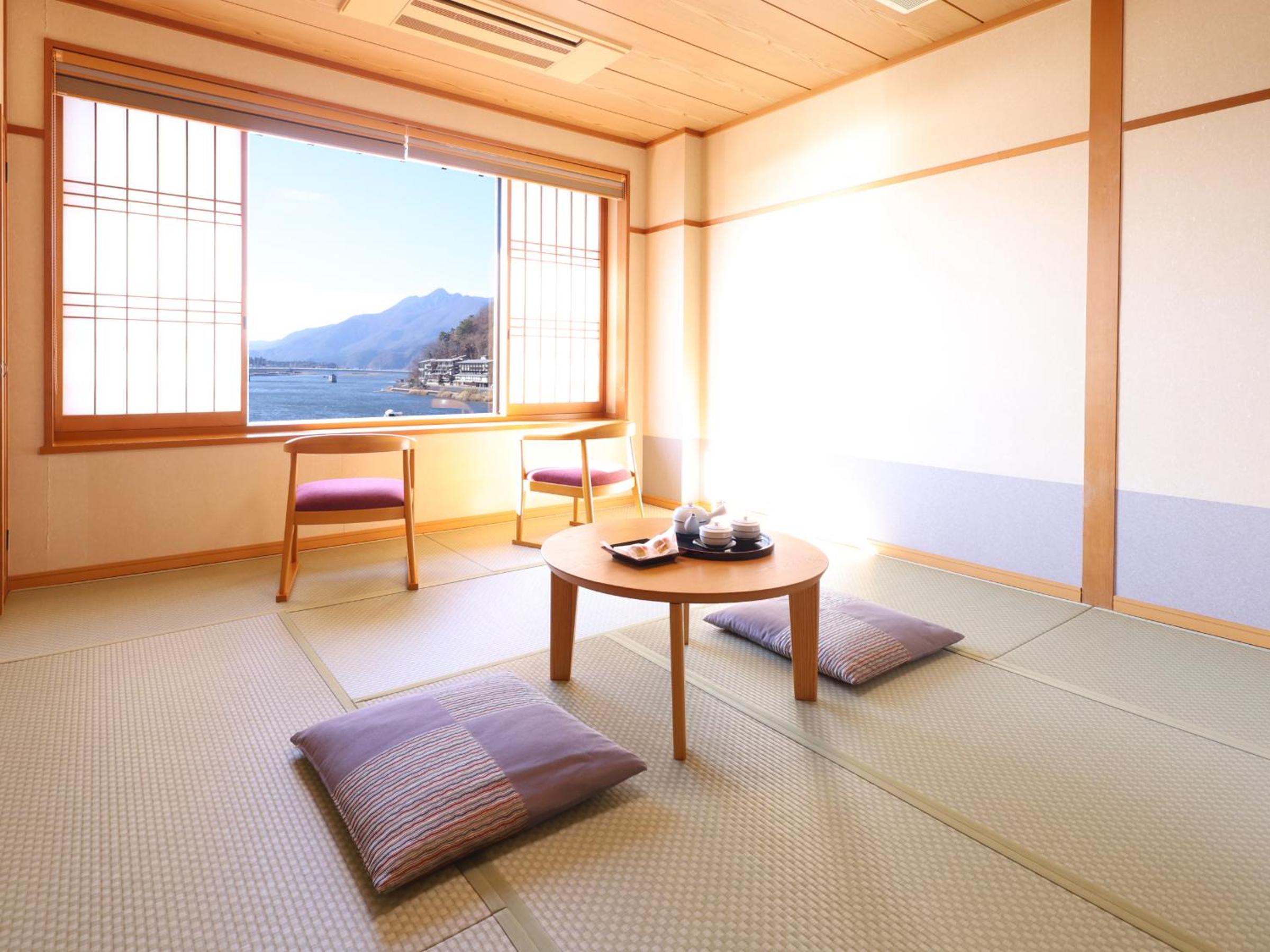 Fujikawaguchiko Onsen Hotel Asafuji