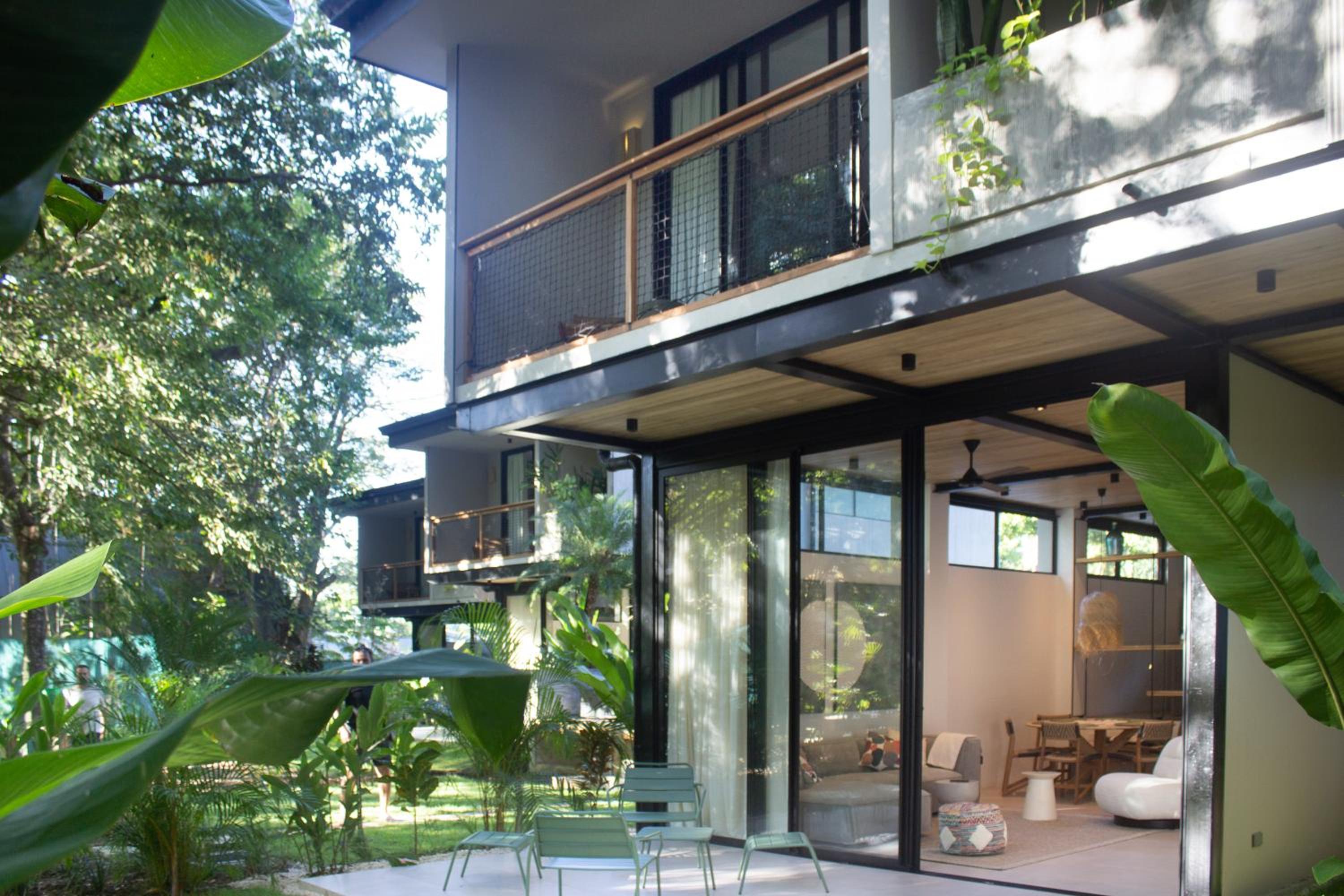 D'Palm Villas