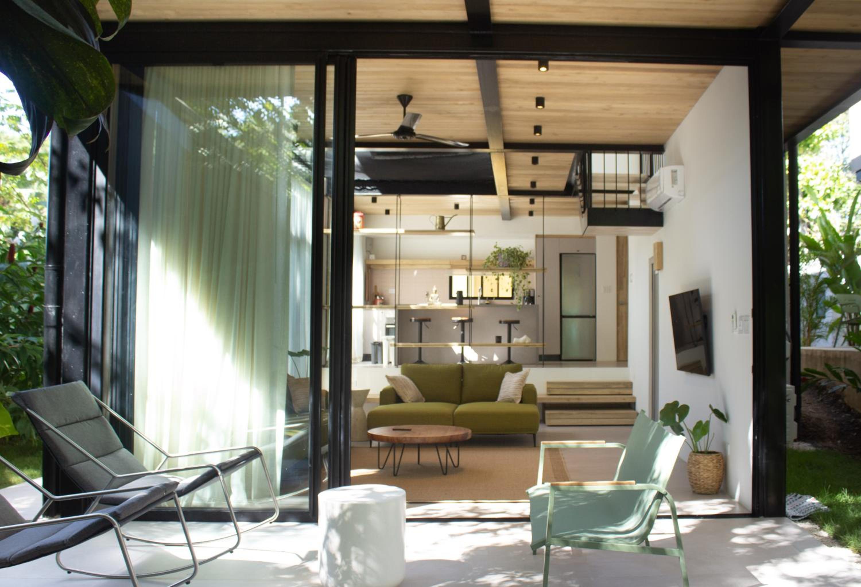 D'Palm Villas
