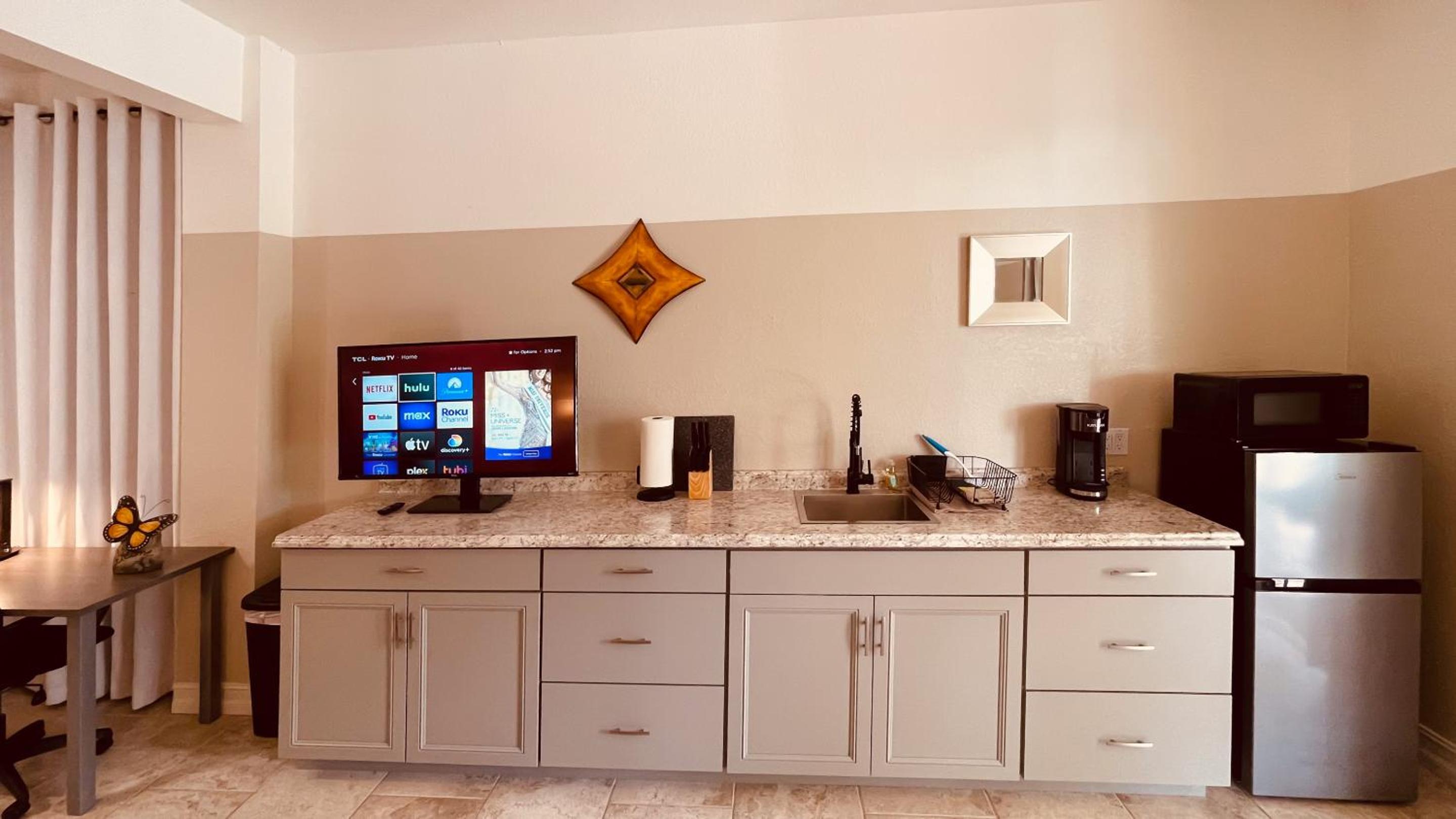 White Orchid Apartments, photo 52