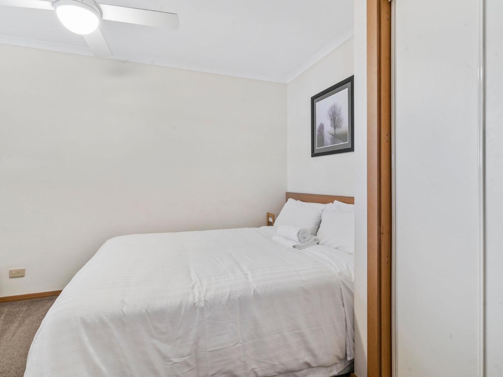 Yarrawonga Lakeside Apartment 41