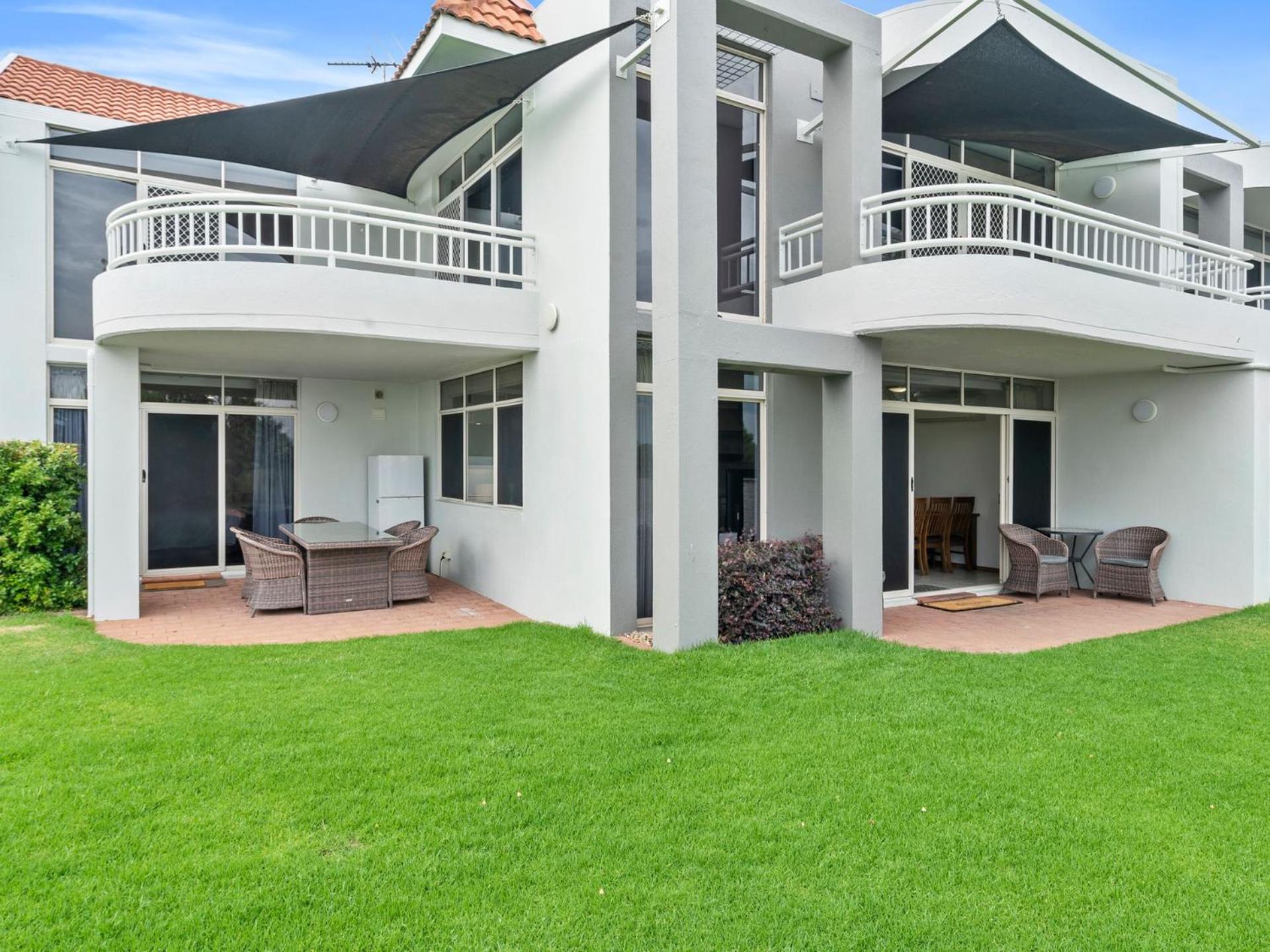 Yarrawonga Lakeside Apartment 41
