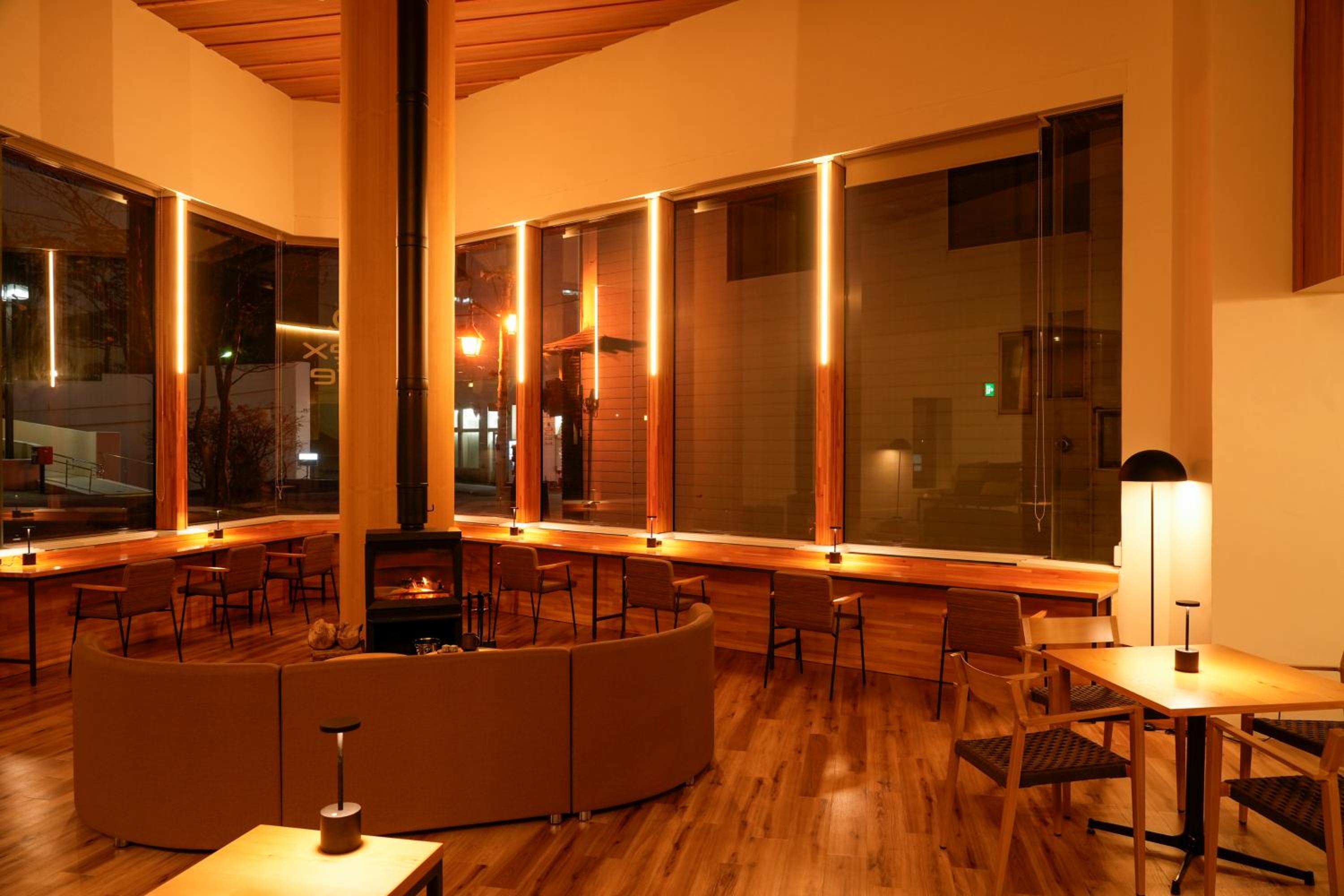 adex Inn