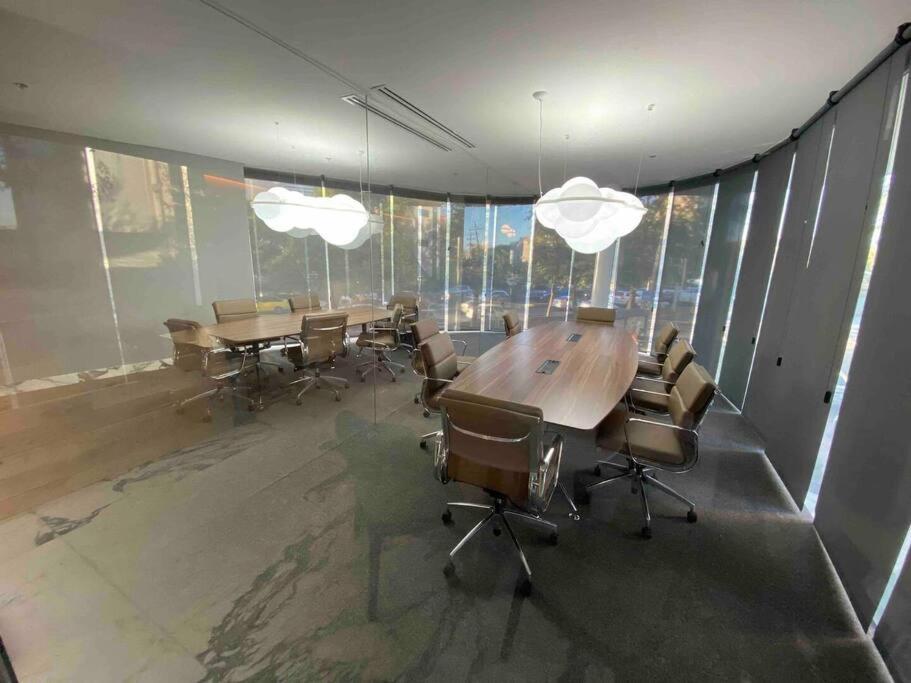 meeting & event spaces