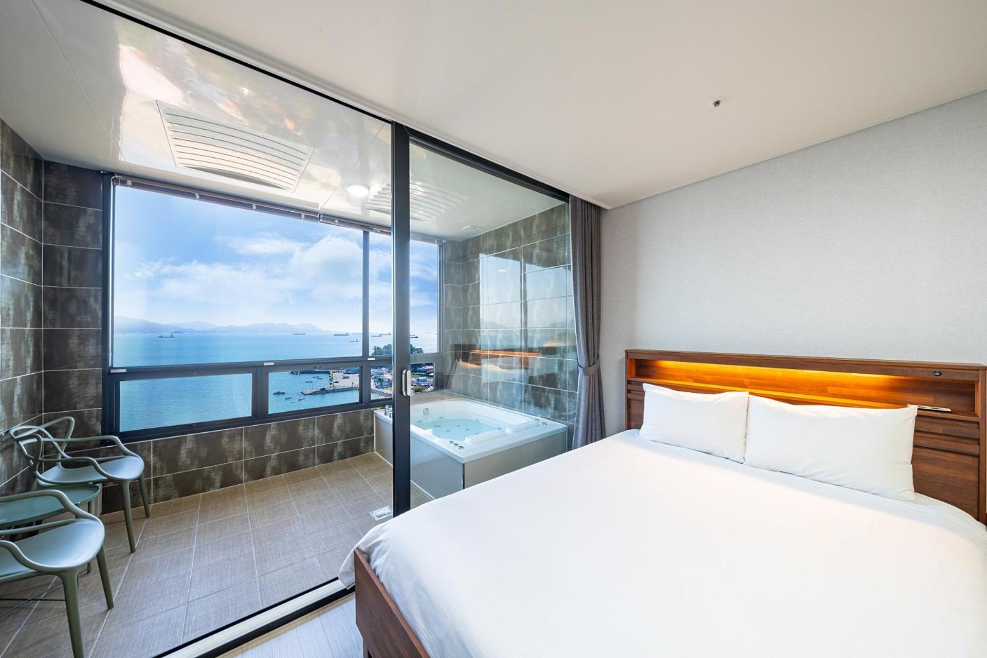 Le Paradis Ocen view Spa Pension