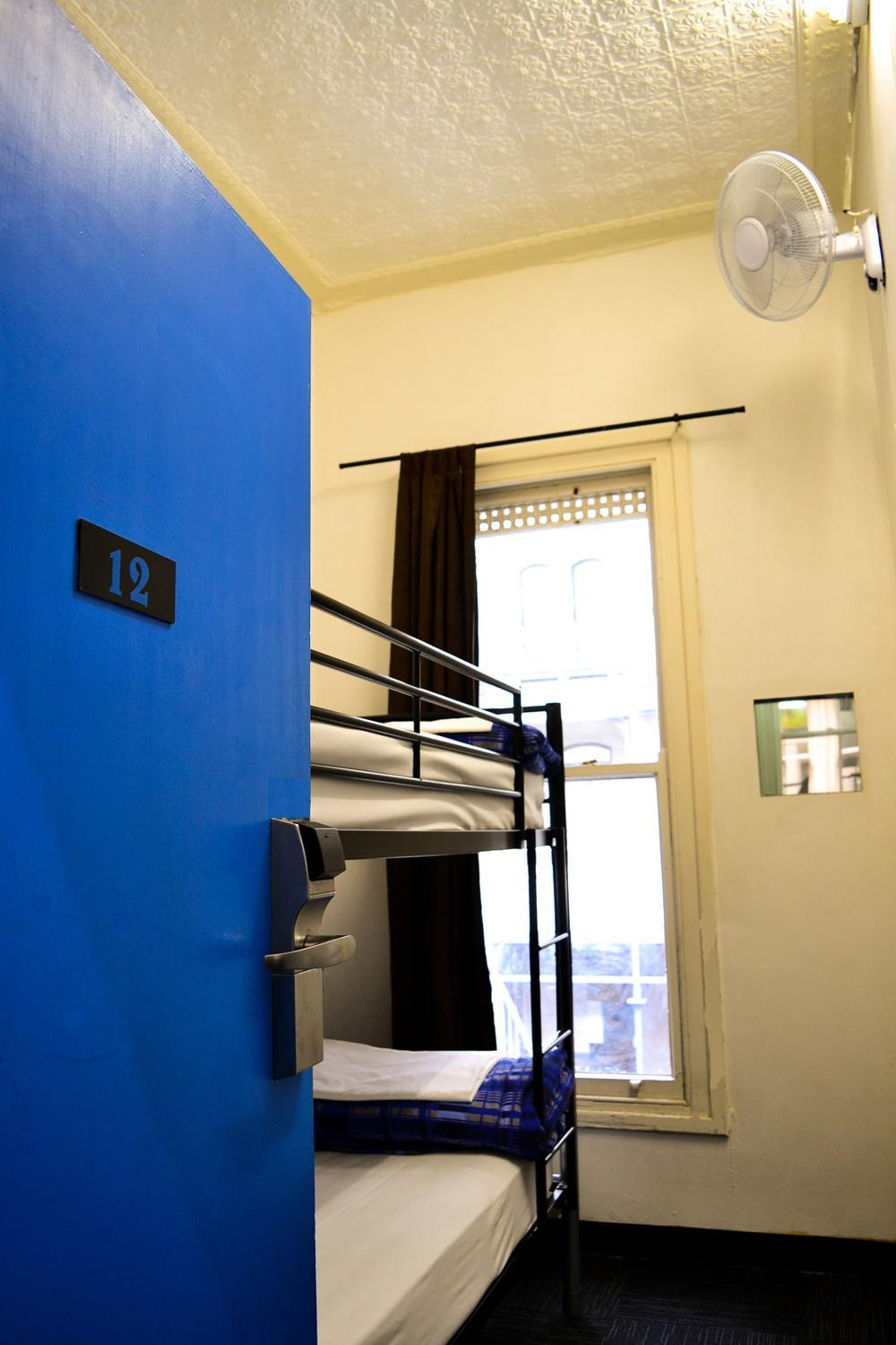 Maze Backpackers - Sydney