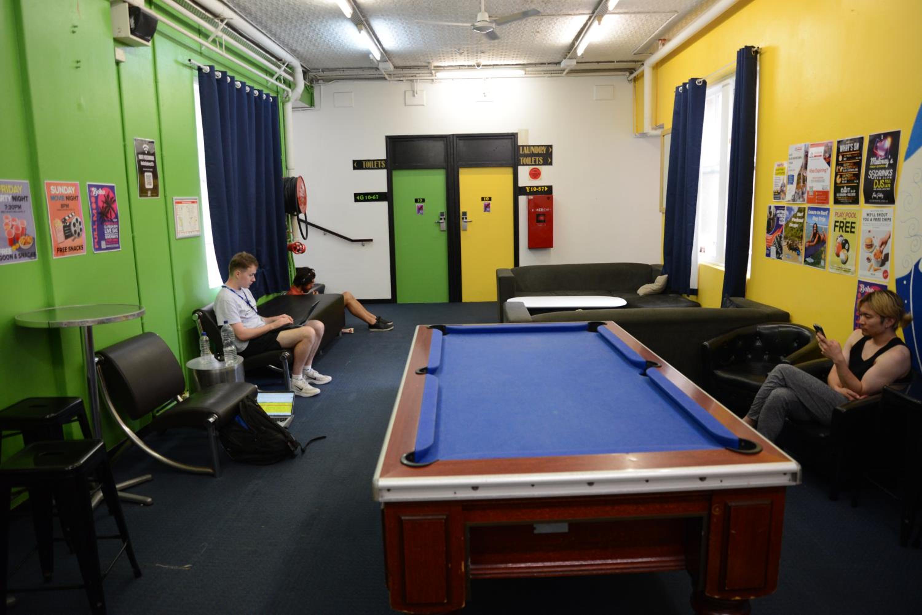 Maze Backpackers - Sydney
