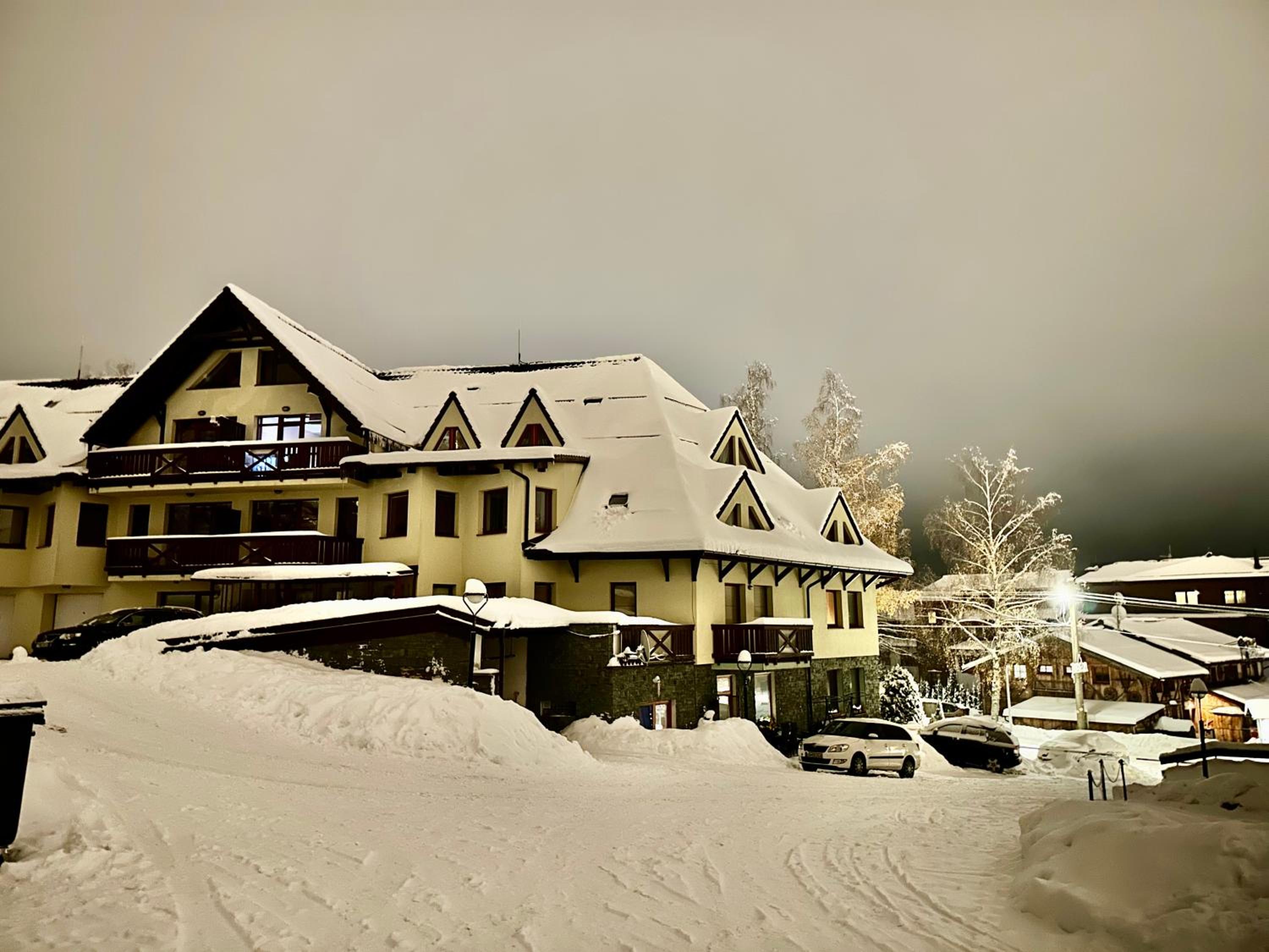 APARTMÁN MEZONET DONOVALY Plesnivec view 3