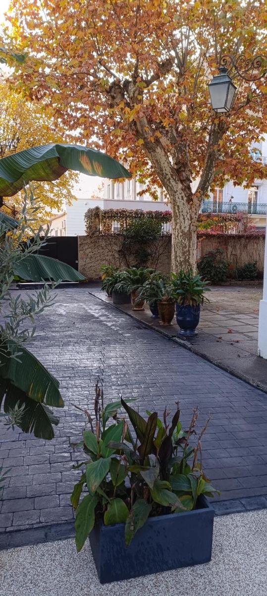 Hotel les jardins de la fontaine