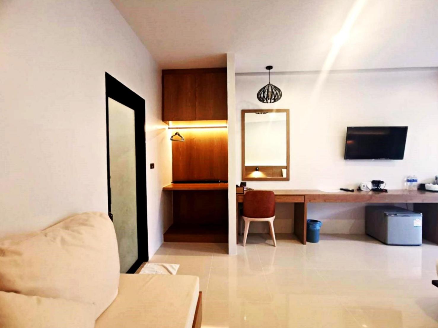 Nana Beach Hotel & Resort