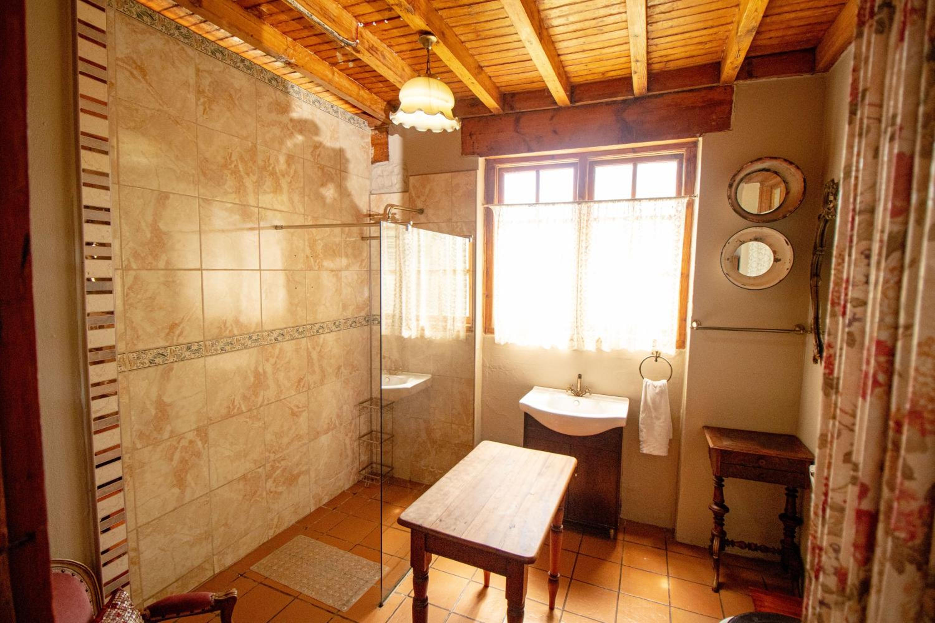Pandora's guesthouse