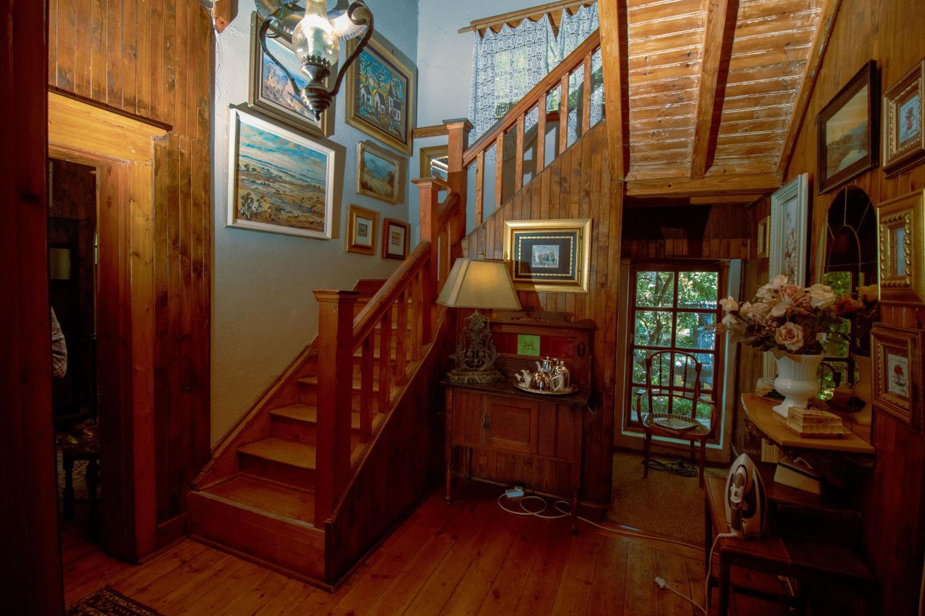 Pandora's guesthouse