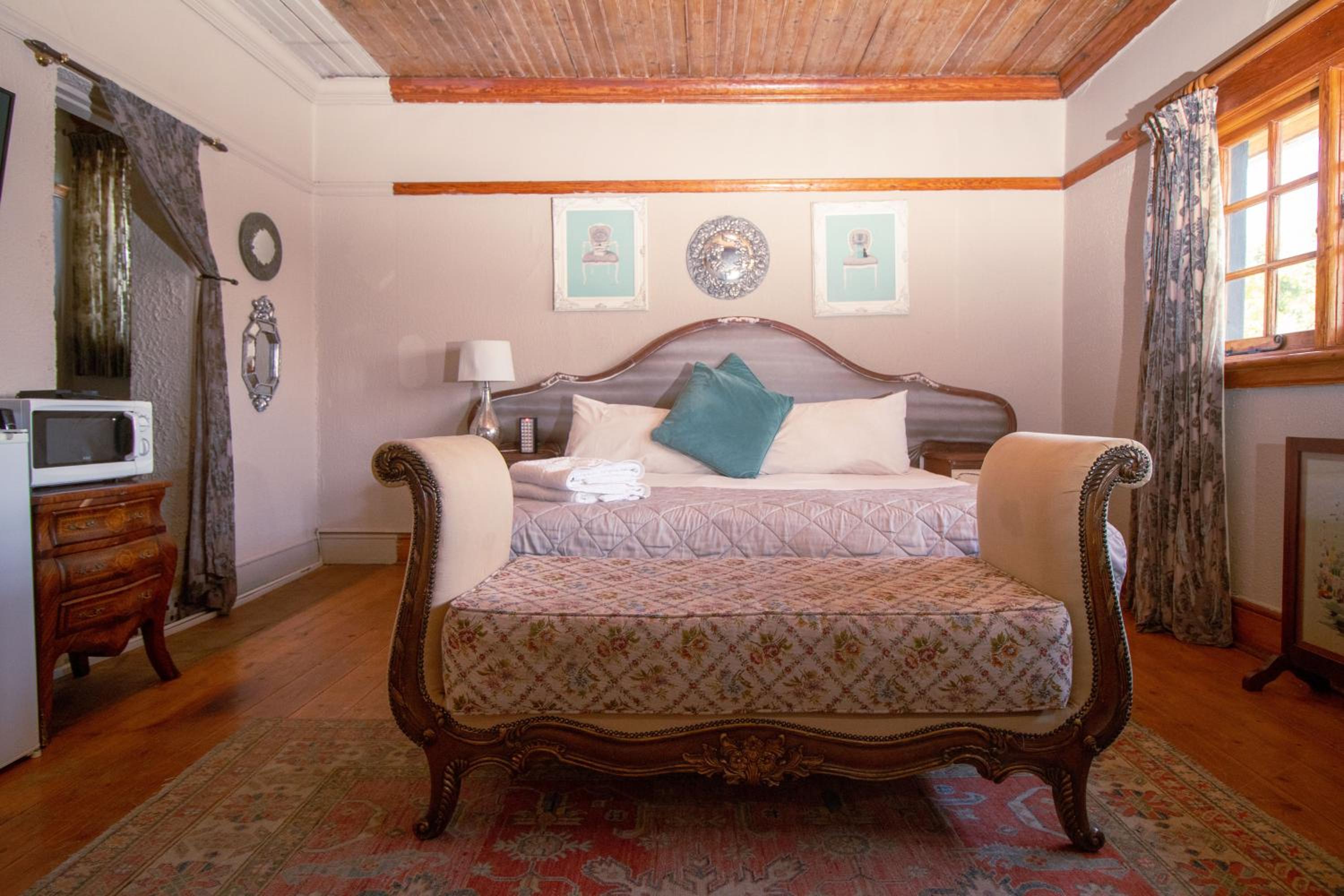 Pandora's guesthouse