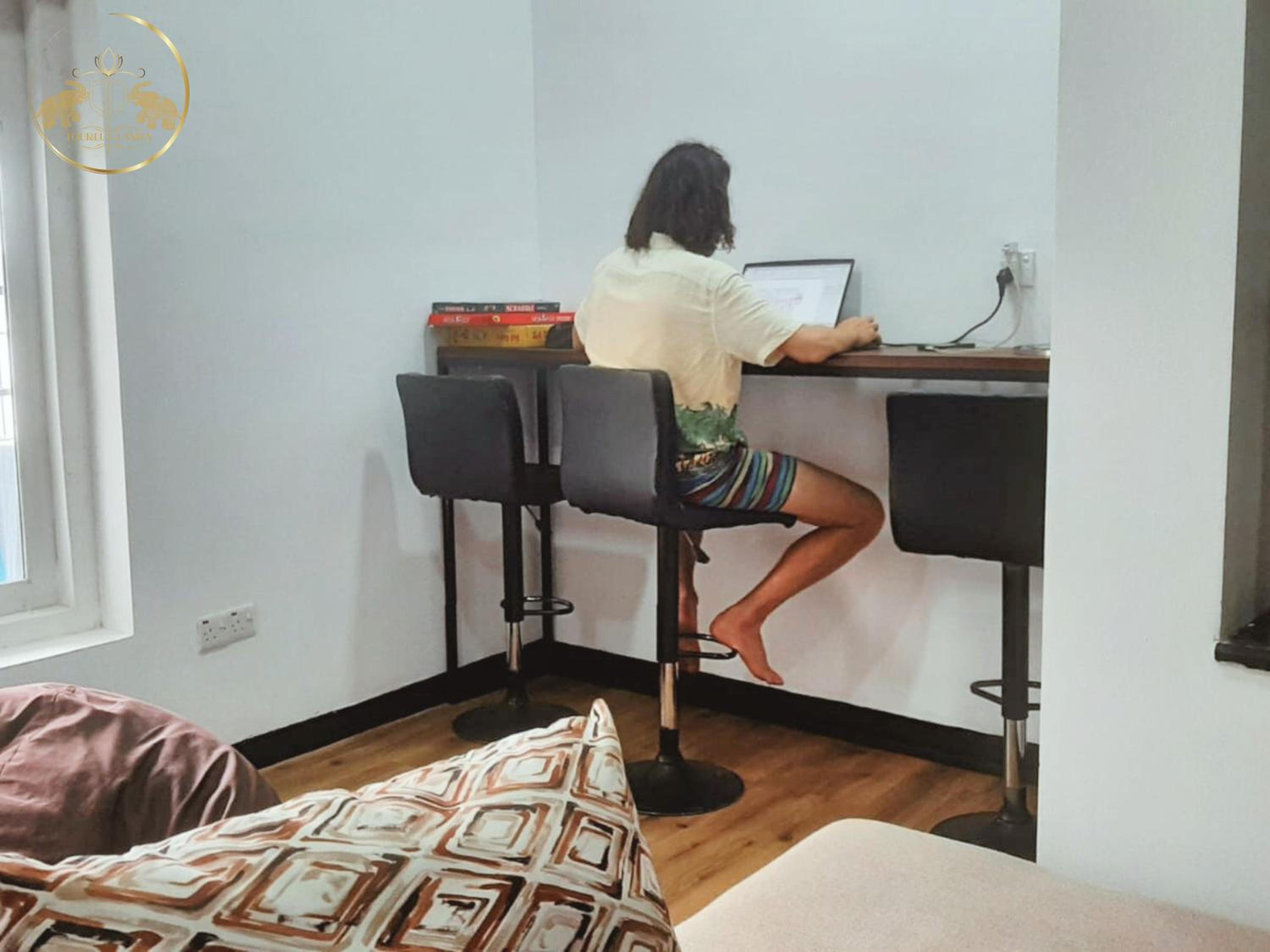 Galle Face Terrace Hostel by Tourlux view 3