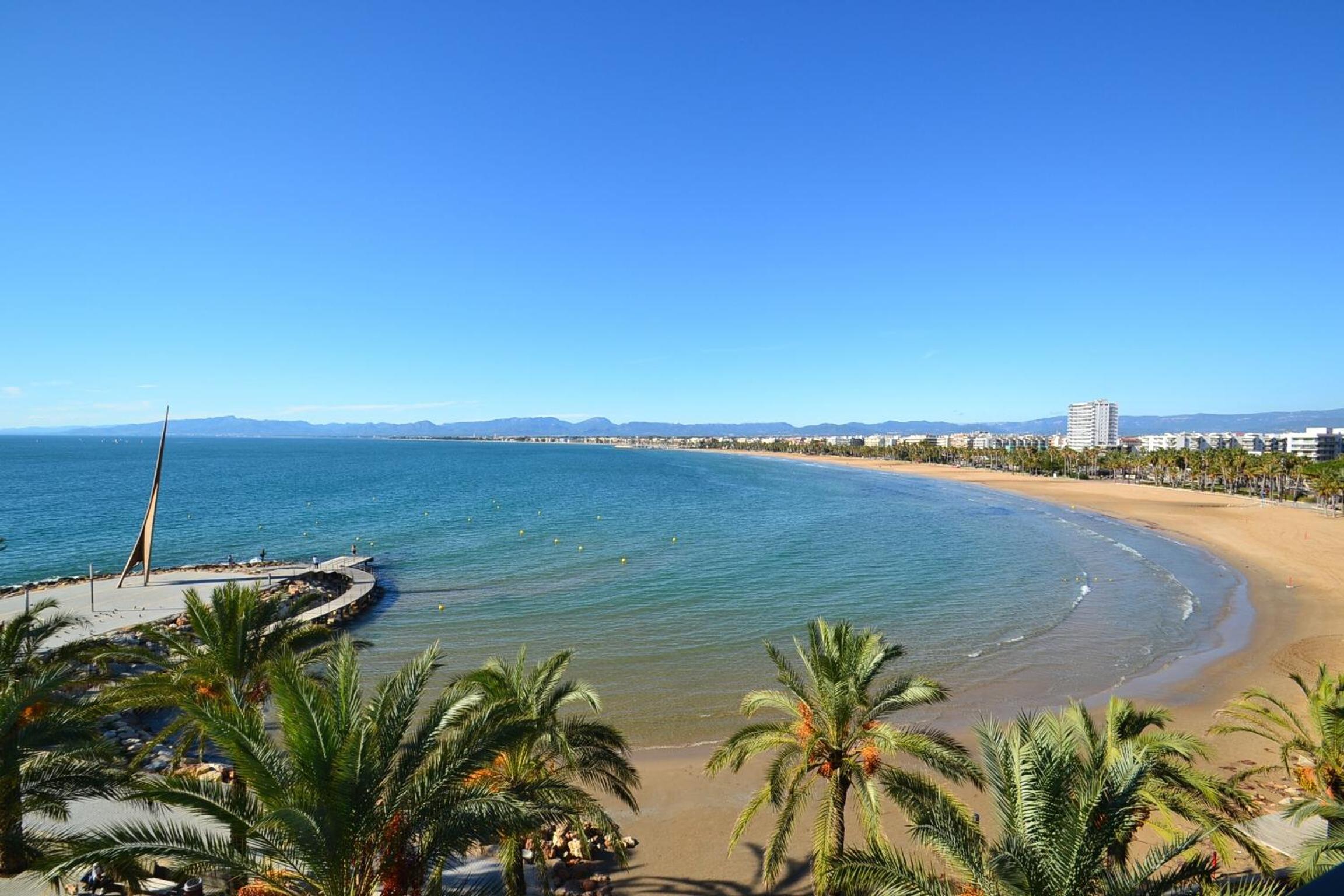 Apartamento con piscina en Salou