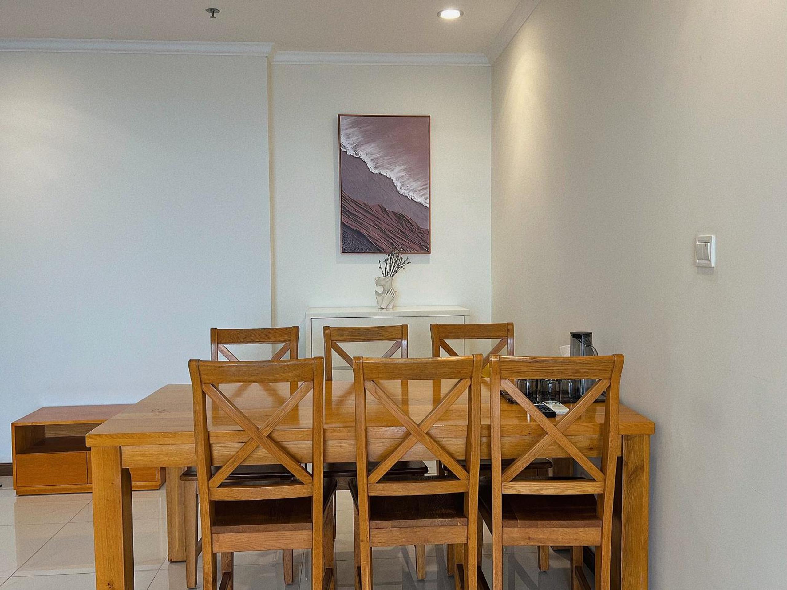CR Concept Serviced Apartment - Vinhomes and Landmark 81