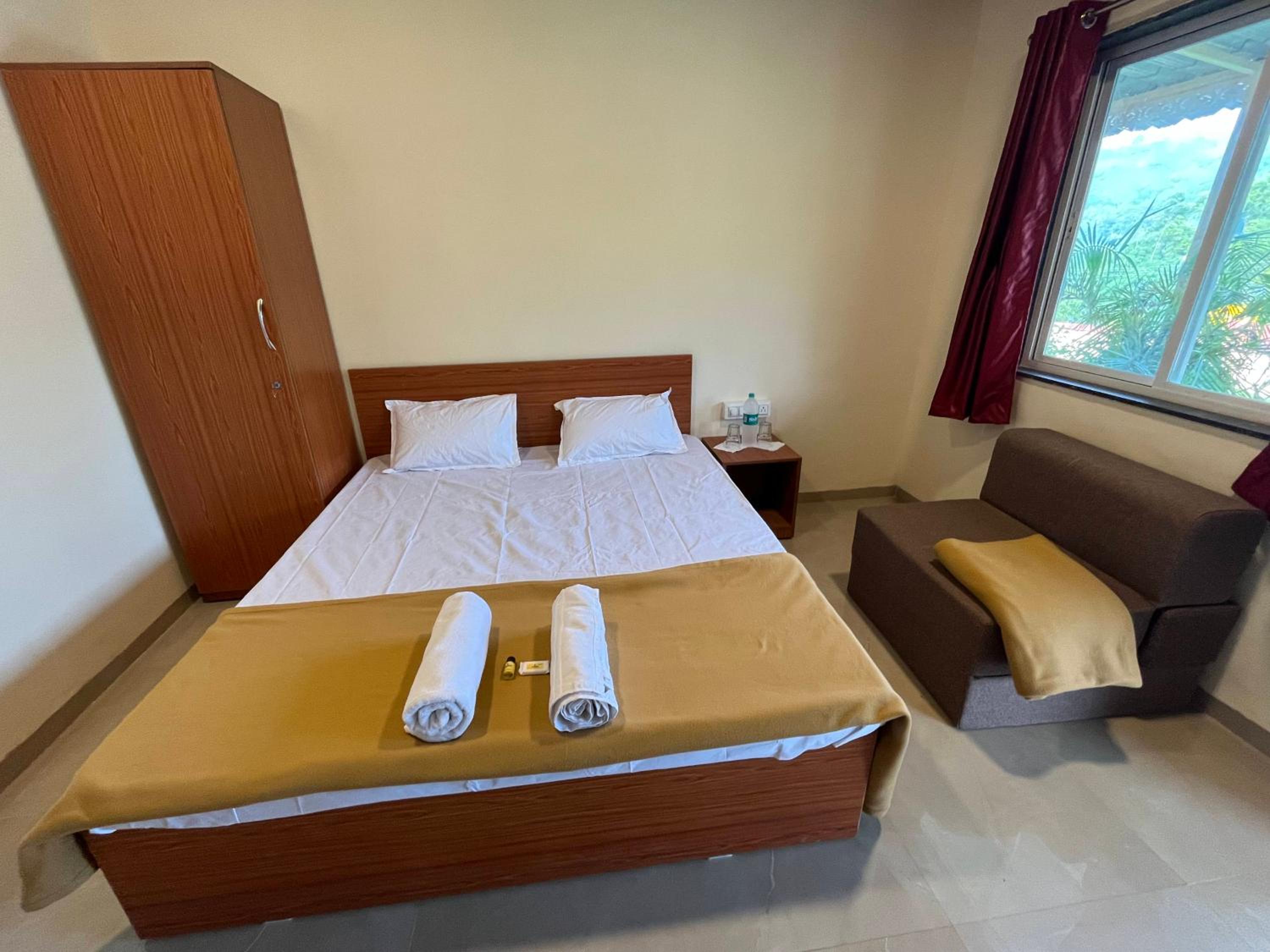 VRISA Mountain Retreat view 5